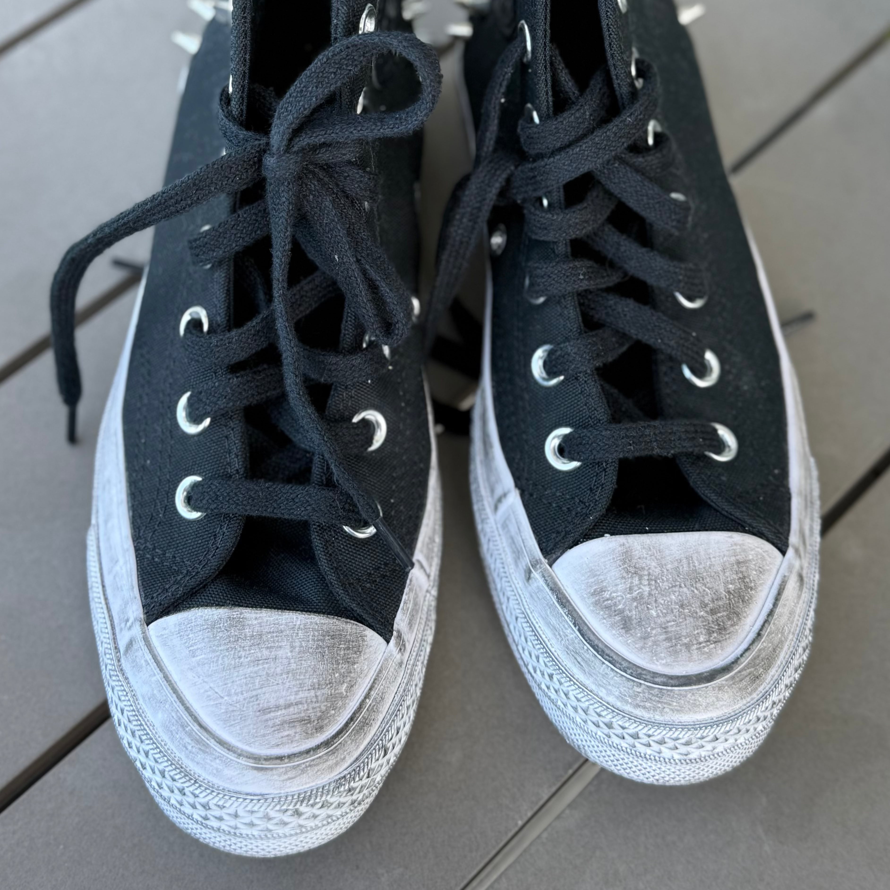 Converse Chuck Taylor High Top Studded Sneakers Size 7