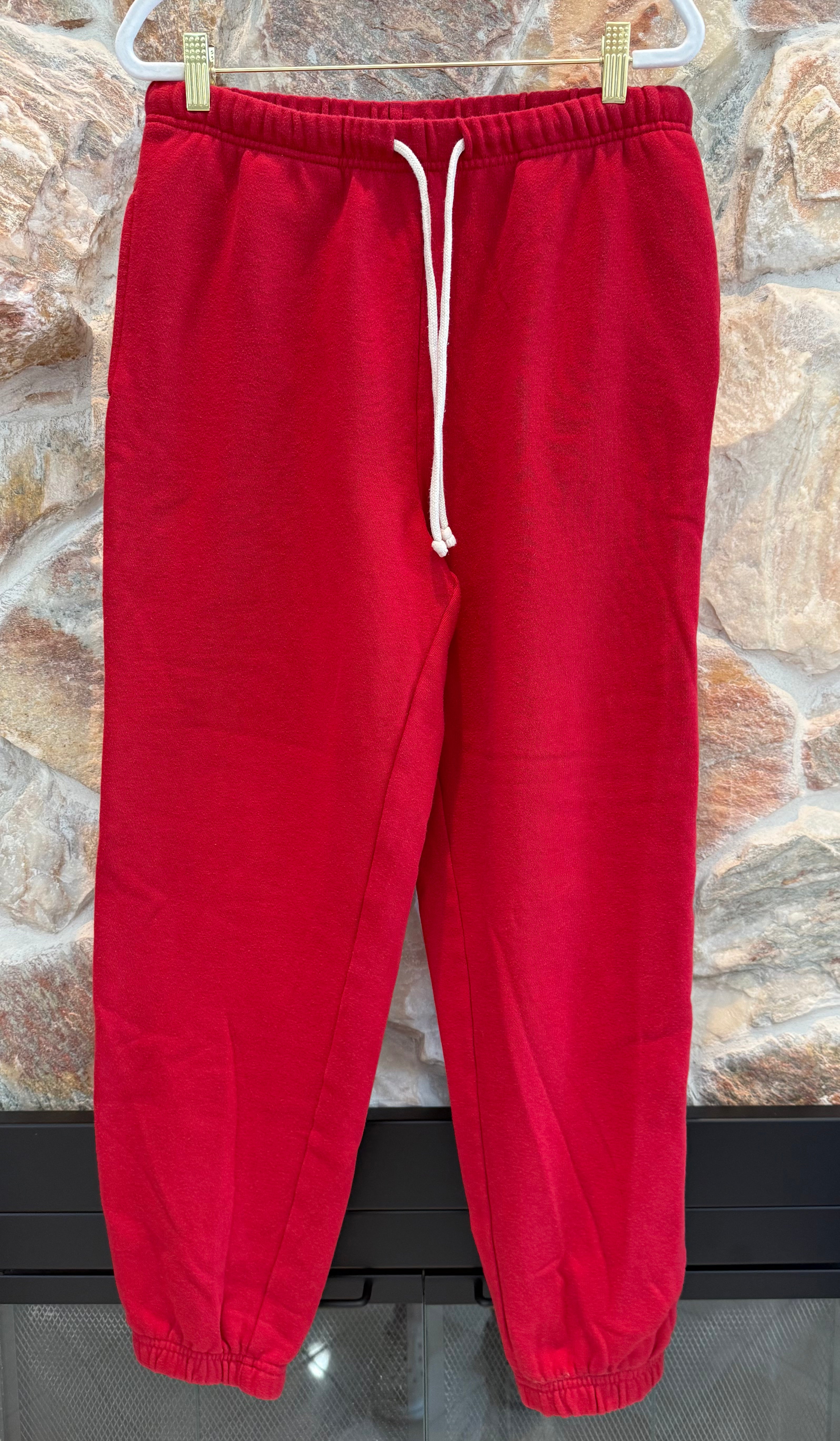 Z Supply Stadium Jogger HAUTE RED size Medium