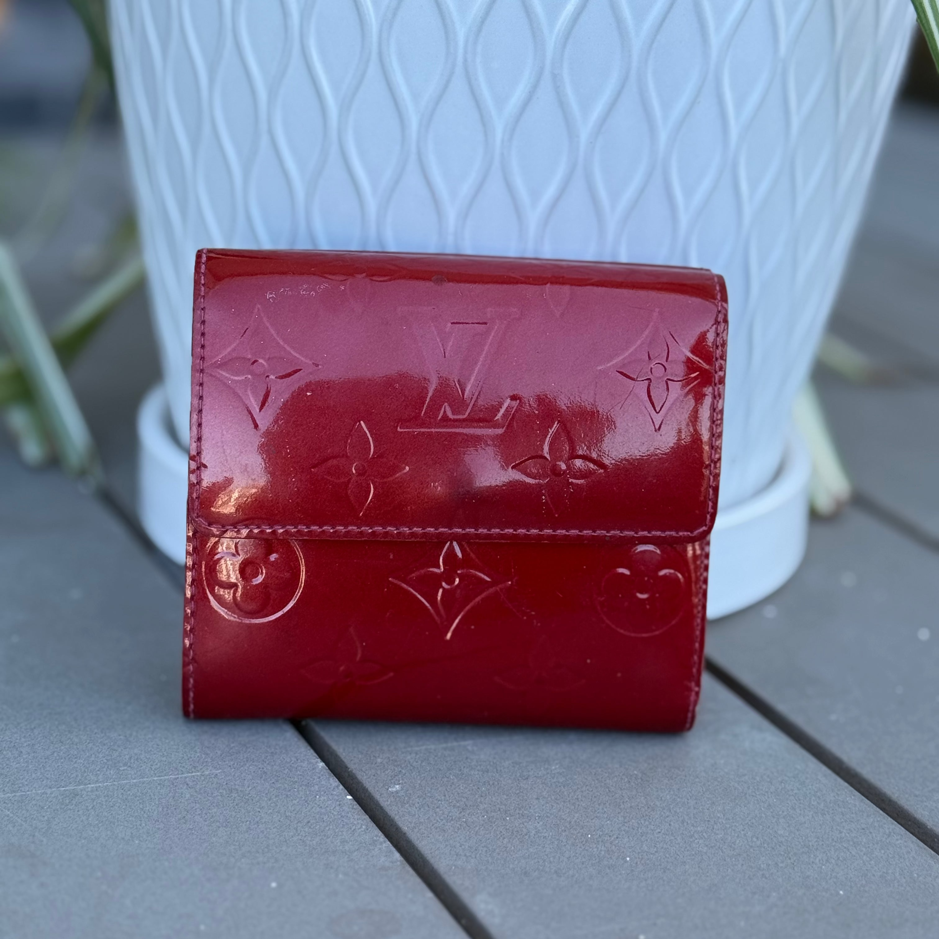 Louis Vuitton Vernis Monogram Wallet- Y2K Luxury