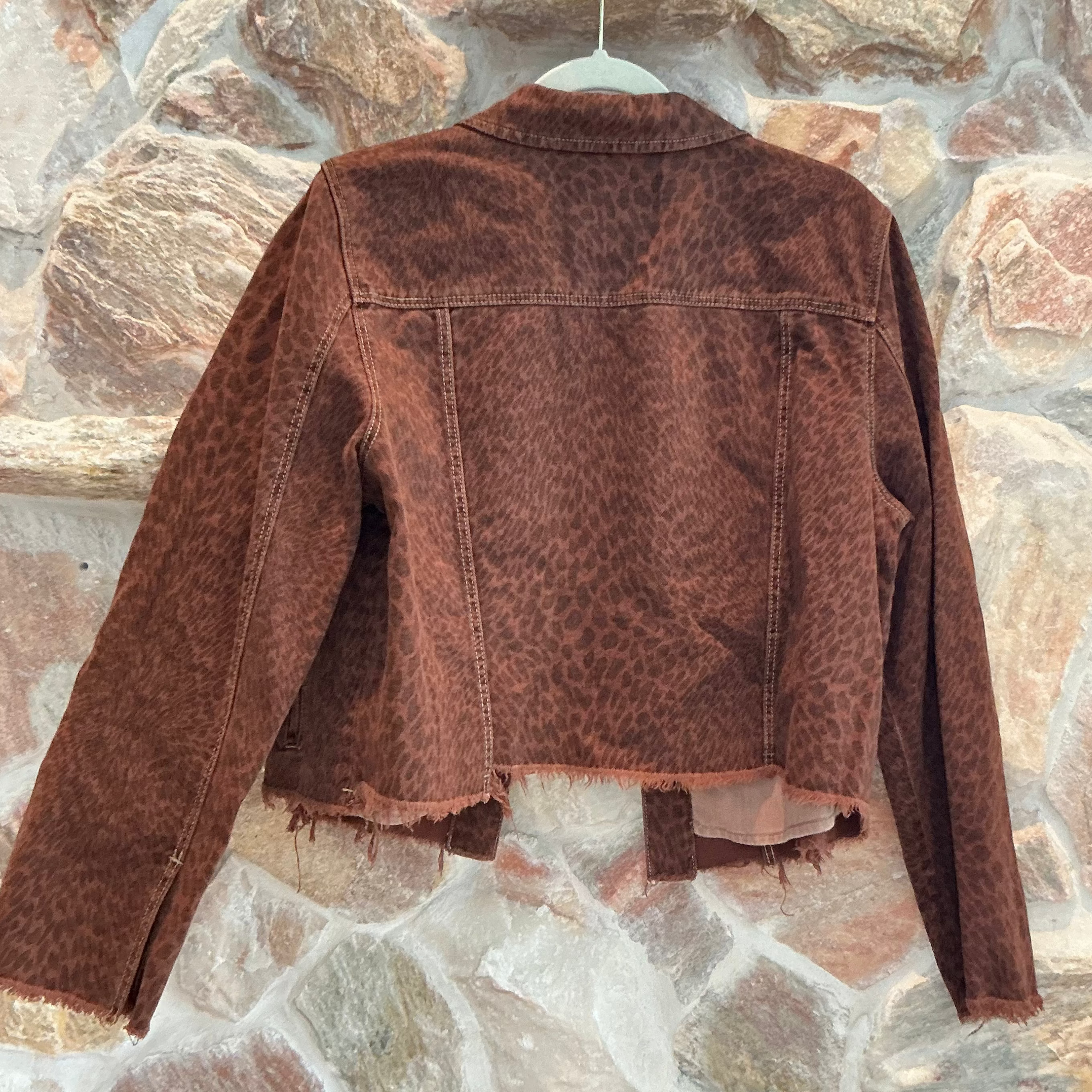 Liverpool Animal Printed Cropped Jacket with Fray Hem Brown Size XL