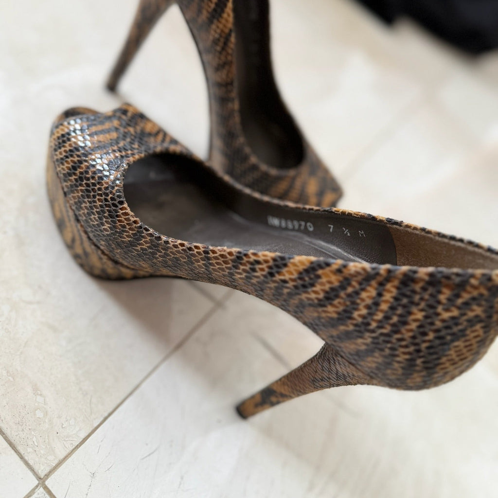 Stuart Weitzman Python Print Peep Toes Heels Size 7.5