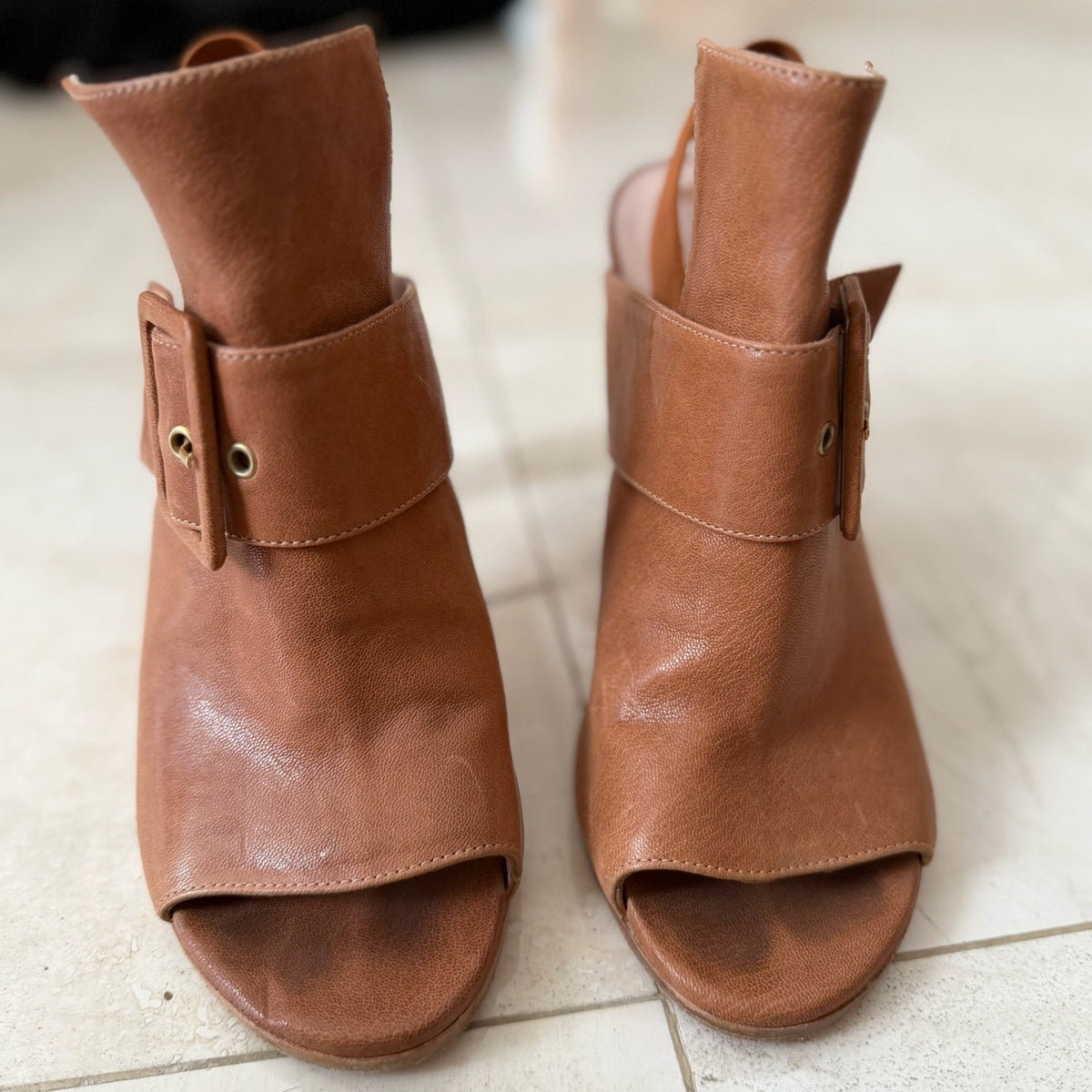 Stuart Weitzman Tan Leather Heeled Sandals Size 7.5
