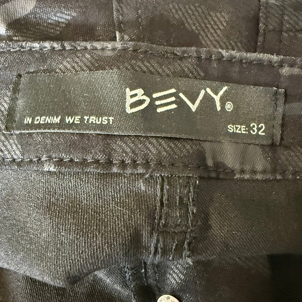 Bevy Flog Black Camo Pantas Size 32