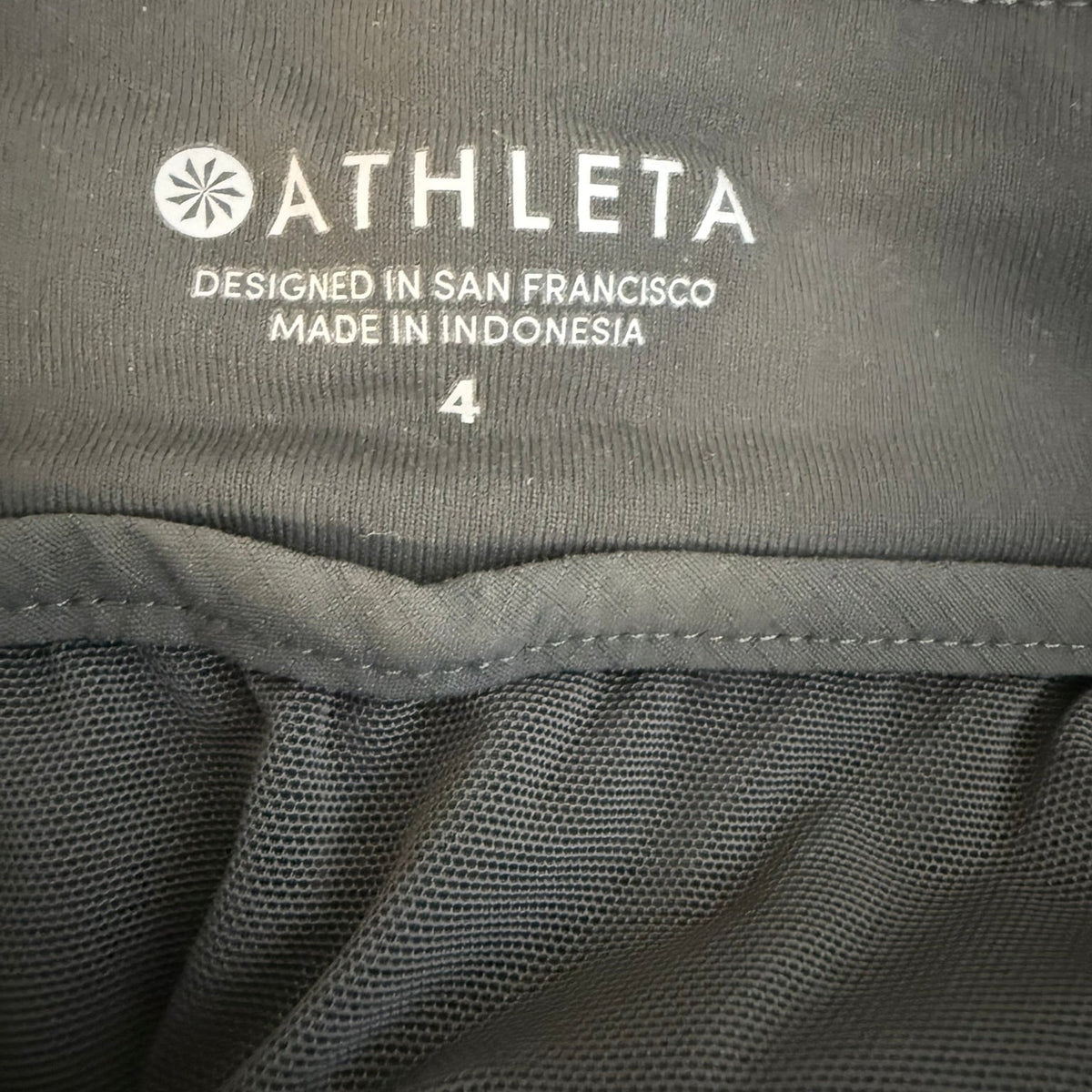 Athlea Black Utility Hiking Shorts Size 4