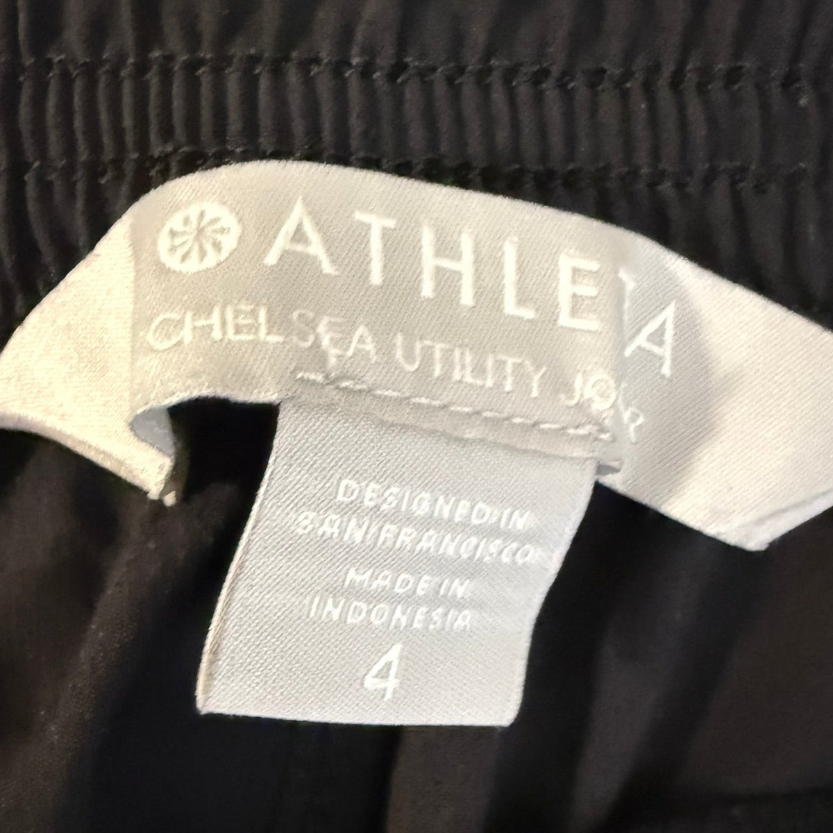Athleta Chelsea Utility Jogger Pants Size 4