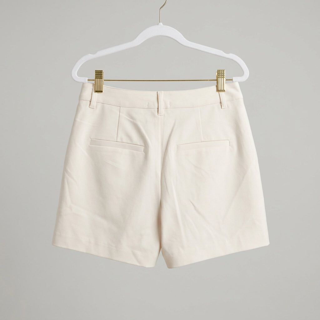 Z Supply Cream Pleated Tailored Shorts Size S