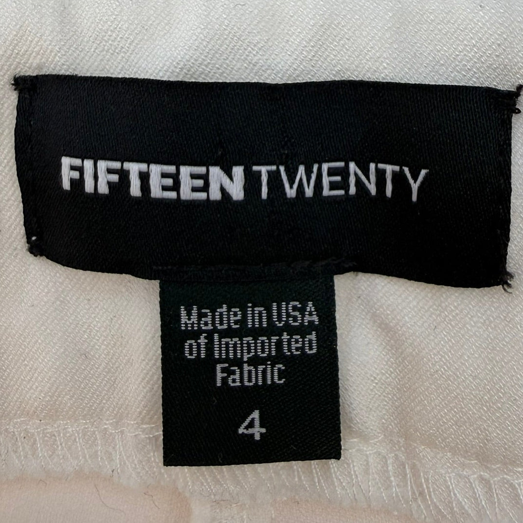 Fifteen Twenty Tailored Cream Shorts Size 4