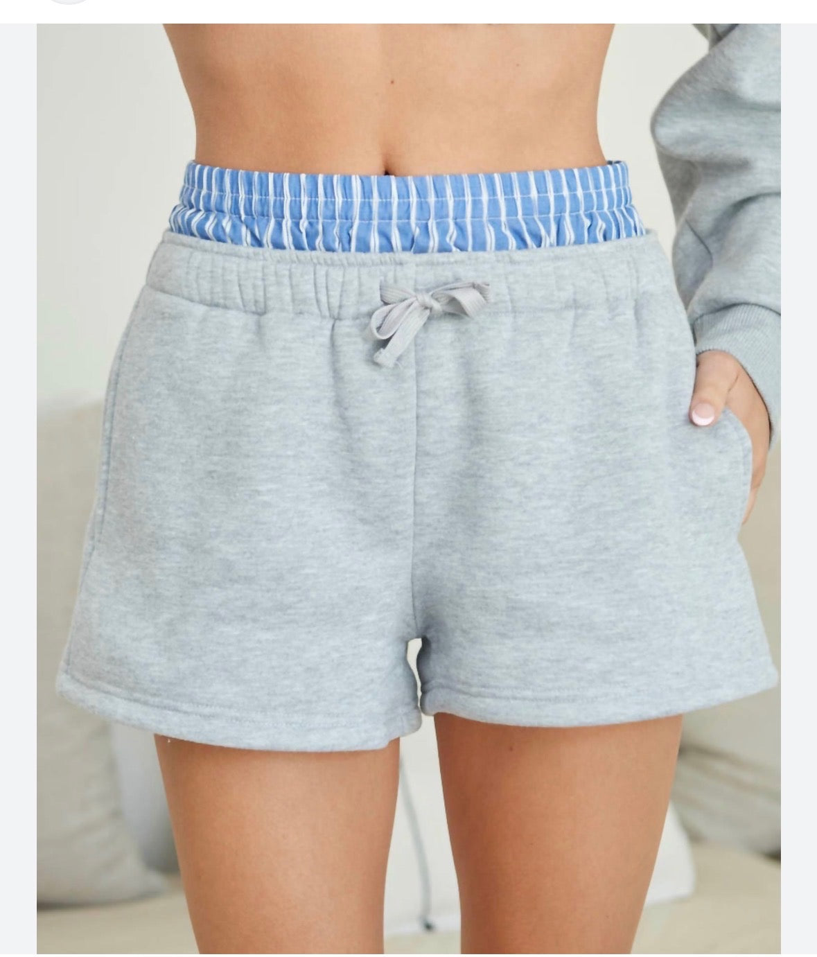 Vintage Havana Heather Grey Striped Shorts Size Large