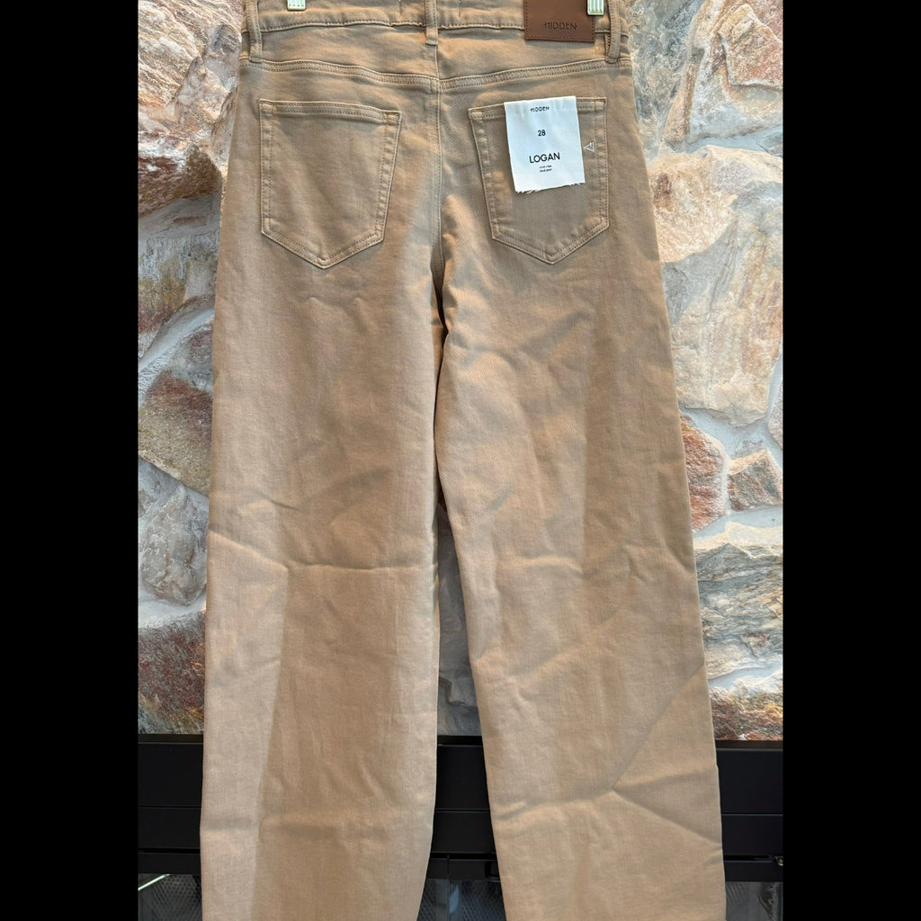Hidden Almond Wash Clean Stretch 32" inseam Dad jeans Size 28