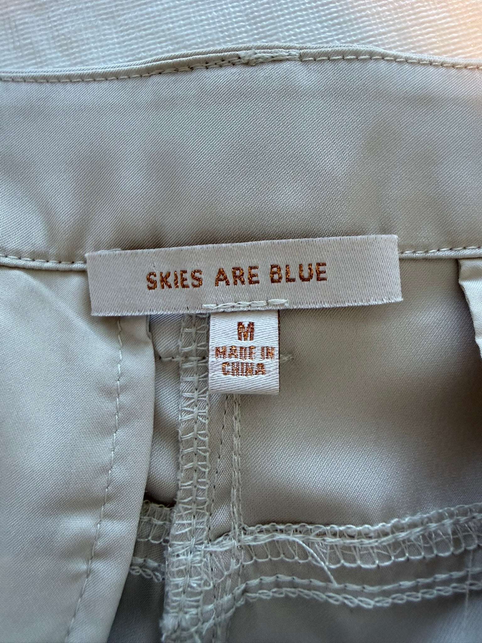 Skies Are Blue Ivory Satin Cargo Joggers Size Medium