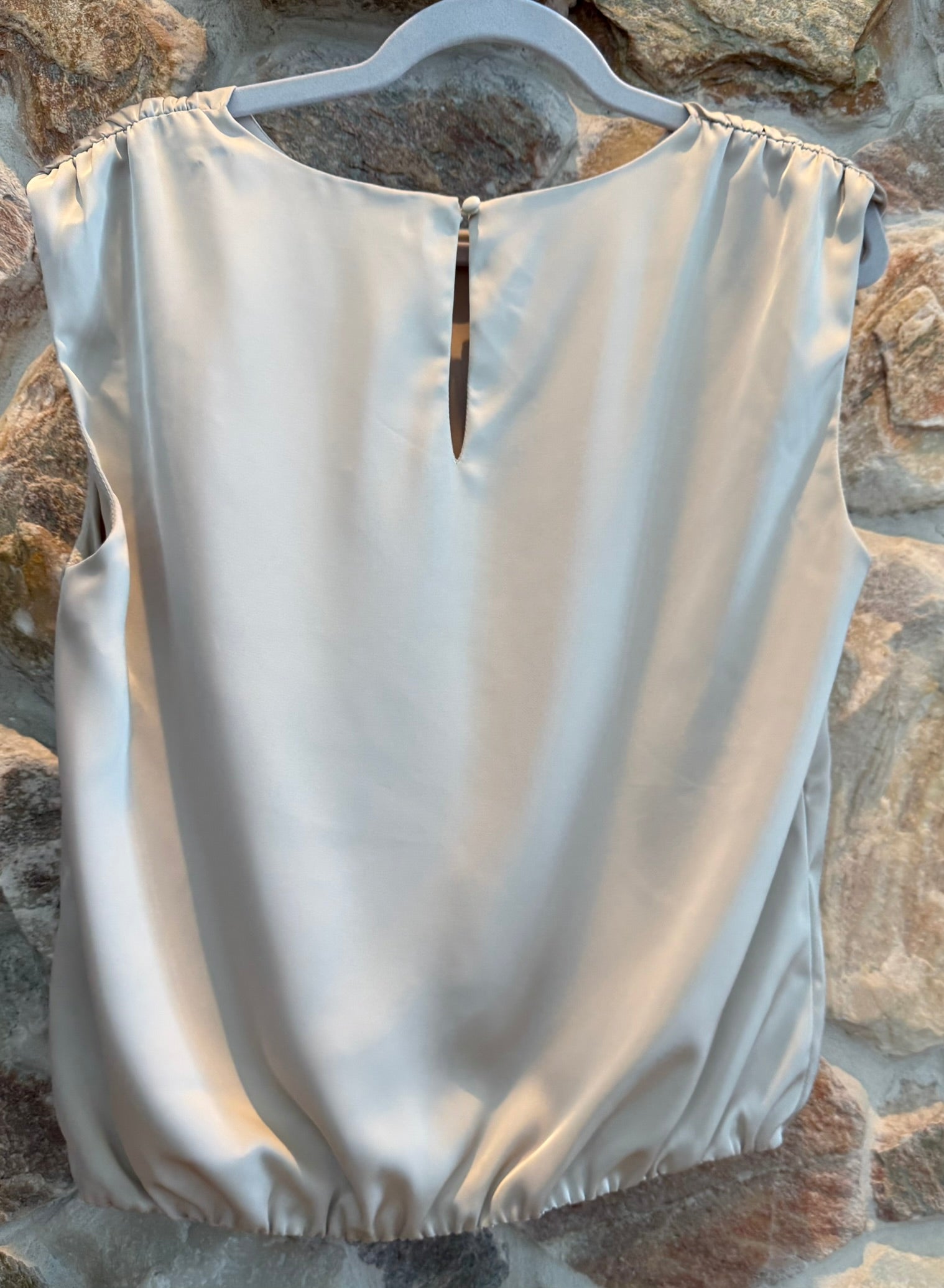 Skies Are Blue- Ivory Sleeveless Blouse Medium