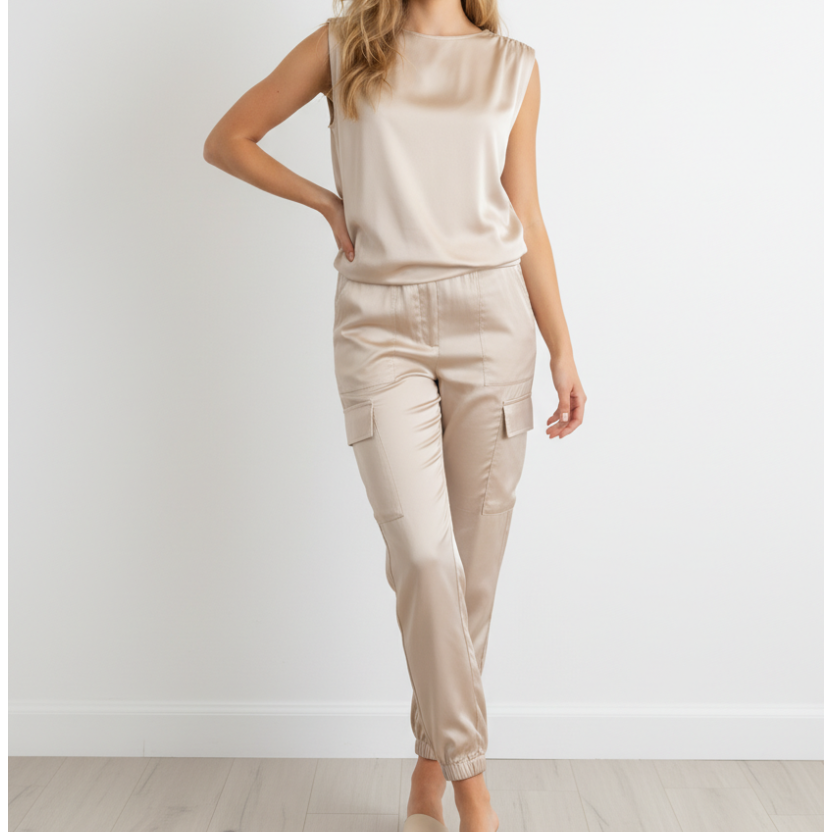 Skies Are Blue Ivory Satin Cargo Joggers Size Medium