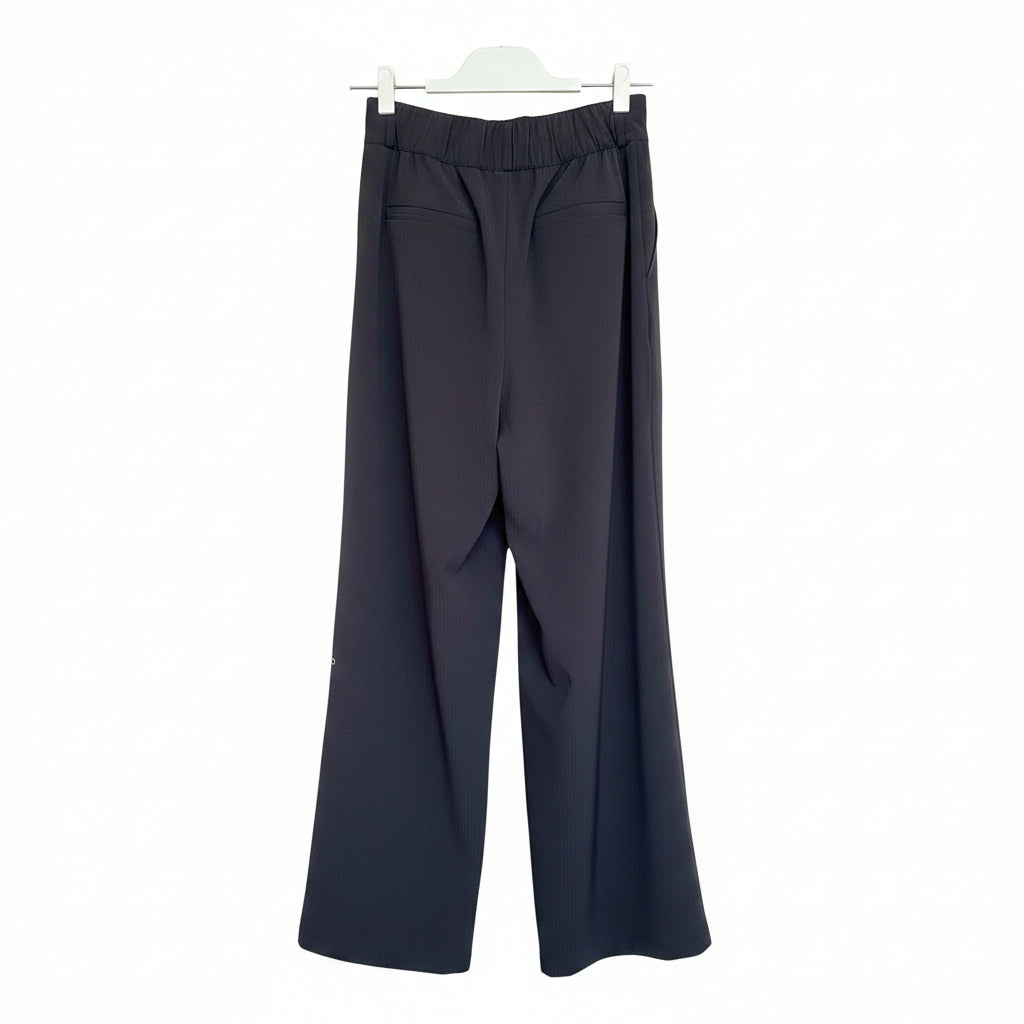 Alo Yoga High-Rise Pleated Trousers Size Small (Runs Big)