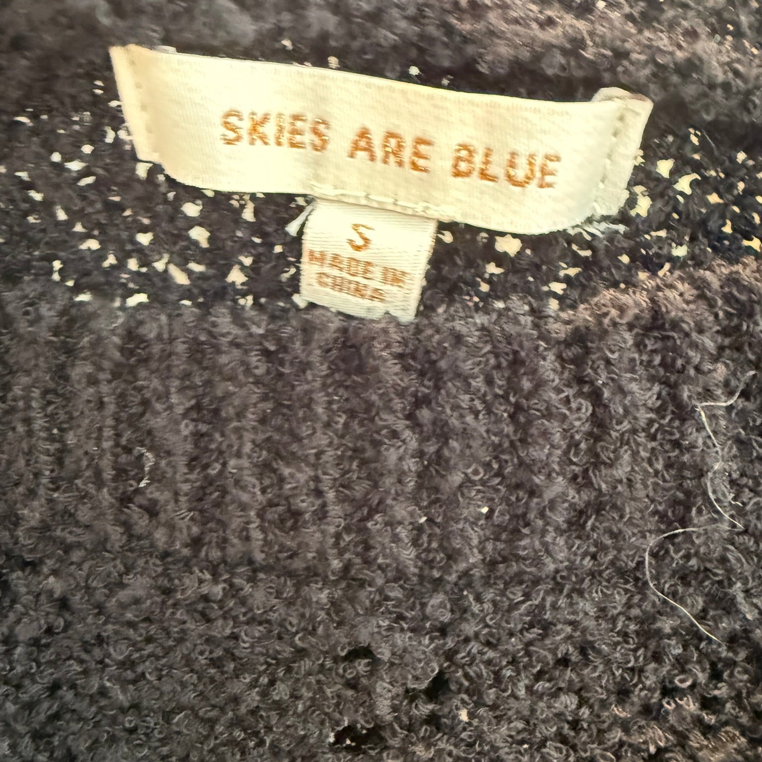 Skies are Blue Black Crop Sweater Size Small
