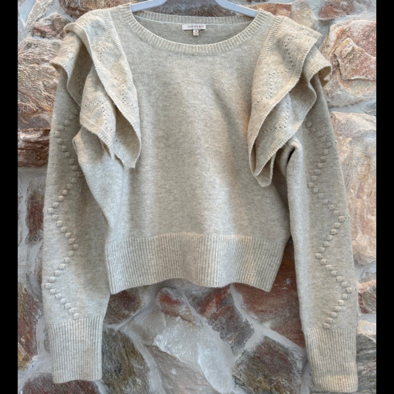 Skies Are Blue Cream Sweater Size Medium