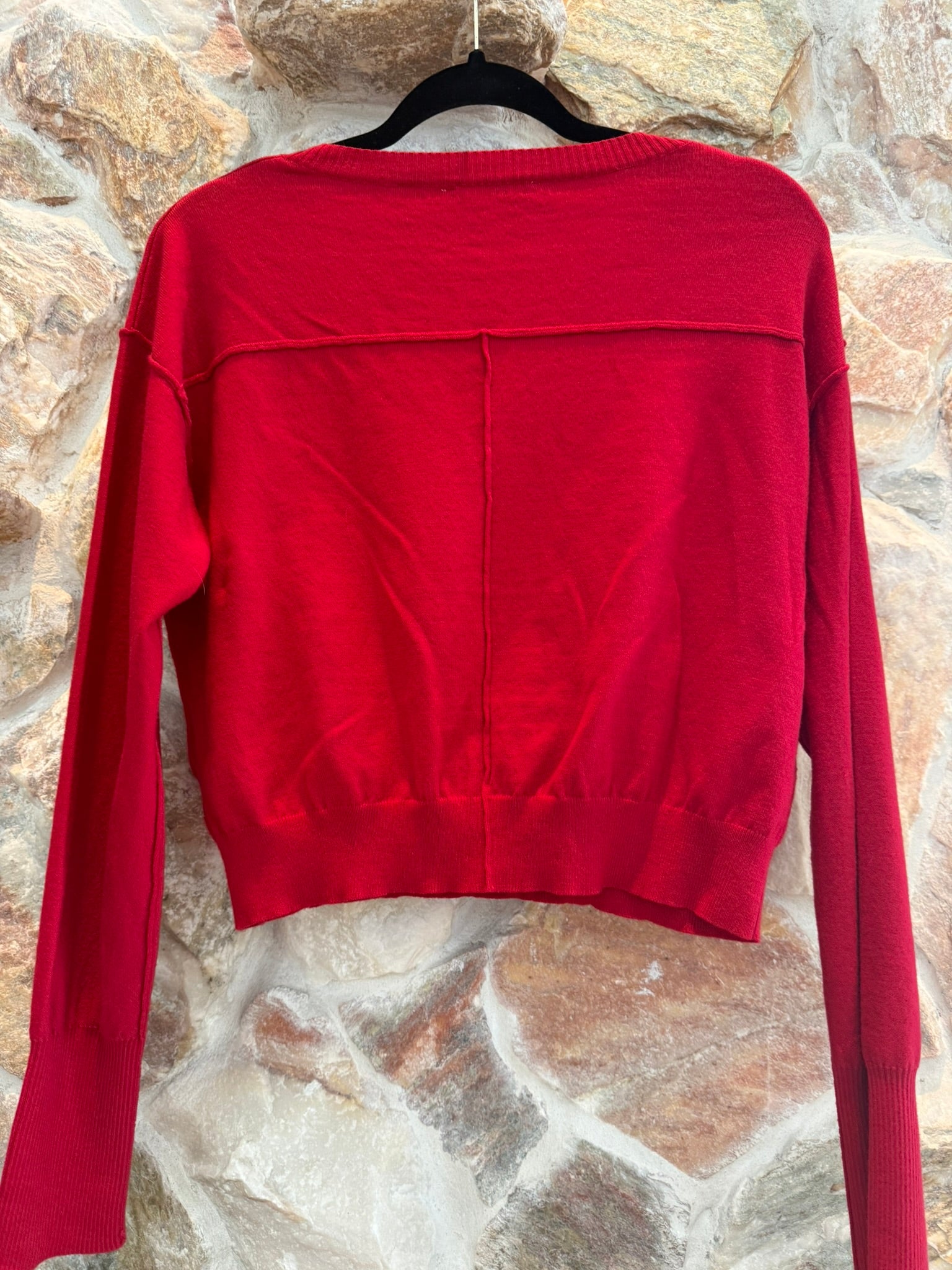 Olivaceous Women's Red Crop Loren V Neck Sweater Size Large