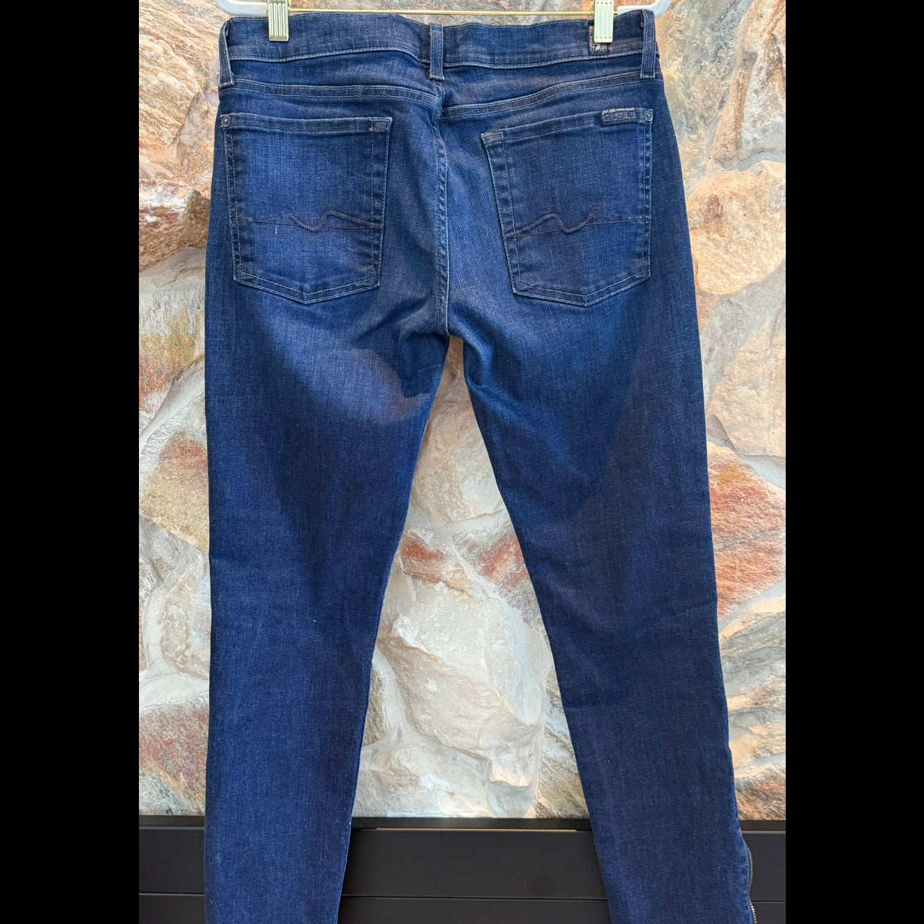 7 For All Mankind Gwenevere Skinny Jeans Size 31