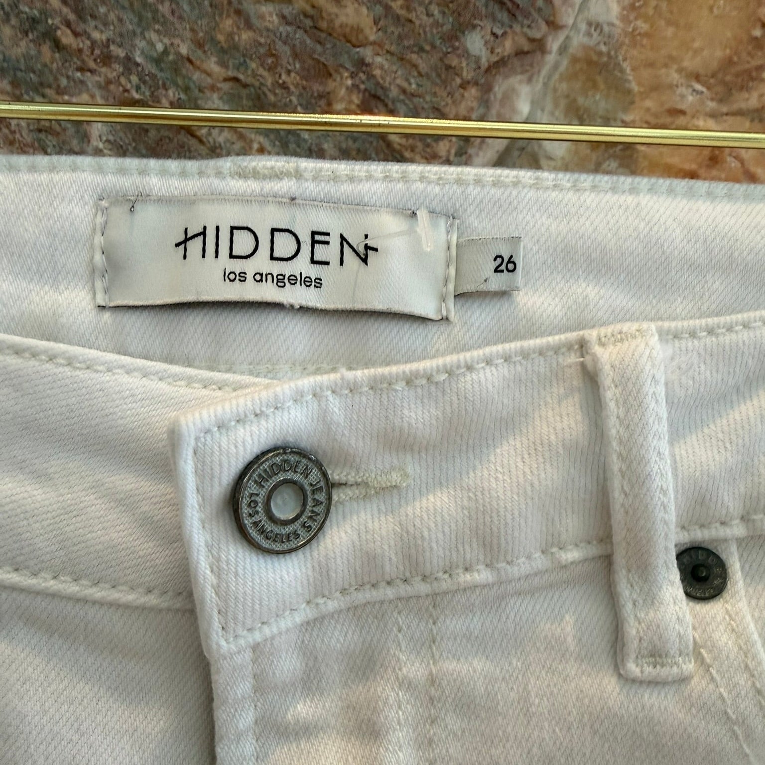 Hidden Clean Cut Wide Leg Jeans pearl color Size 26