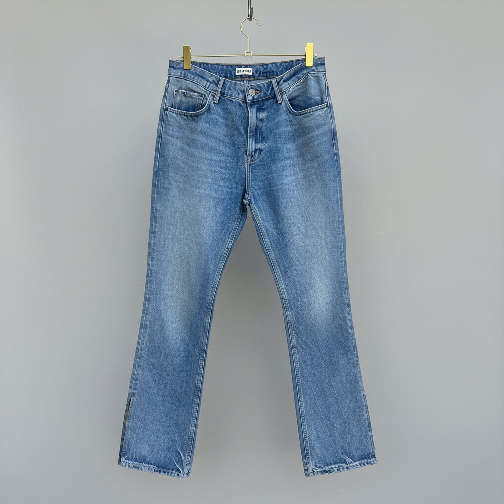 GRLFRND High-Rise Straight Leg Jeans Size 30