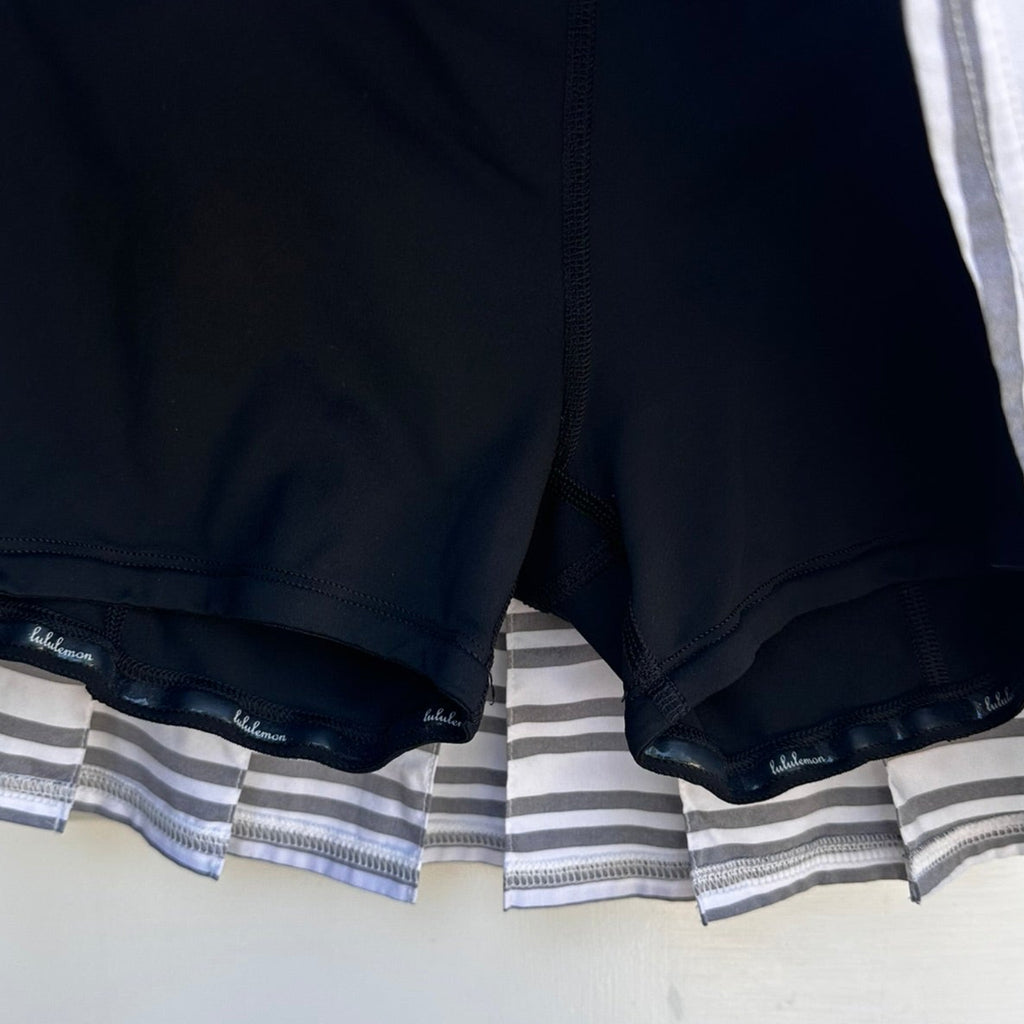 Lululemon Striped Performance Pleated Skort Size 6