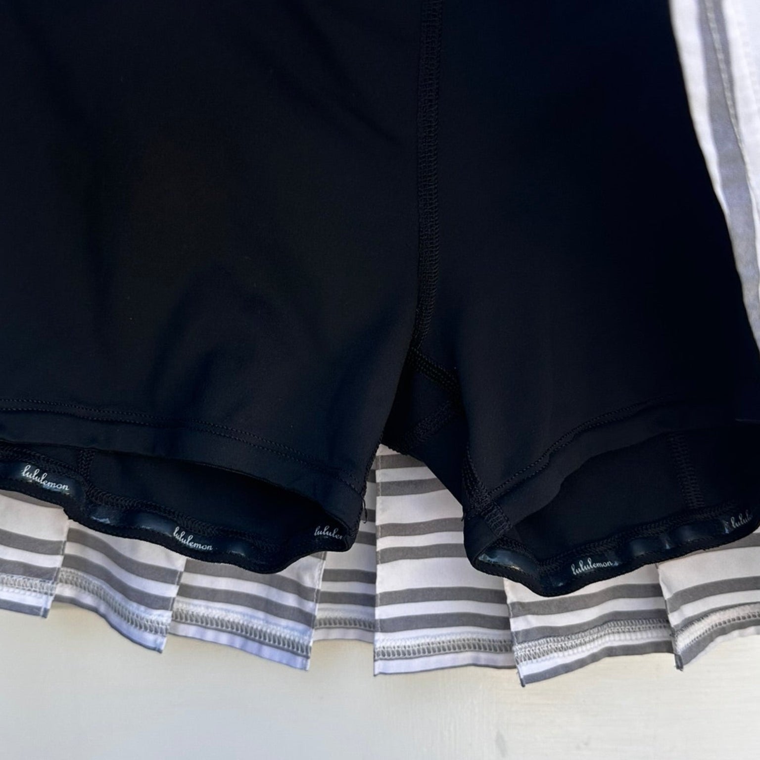 Lululemon Striped Performance Pleated Skort Size 6