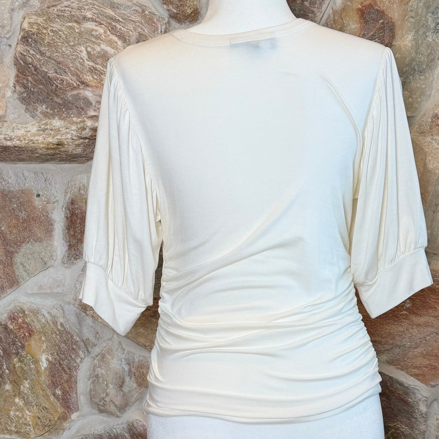 Fifteen Twenty Ruched Sleeve Cream Top Size Medium