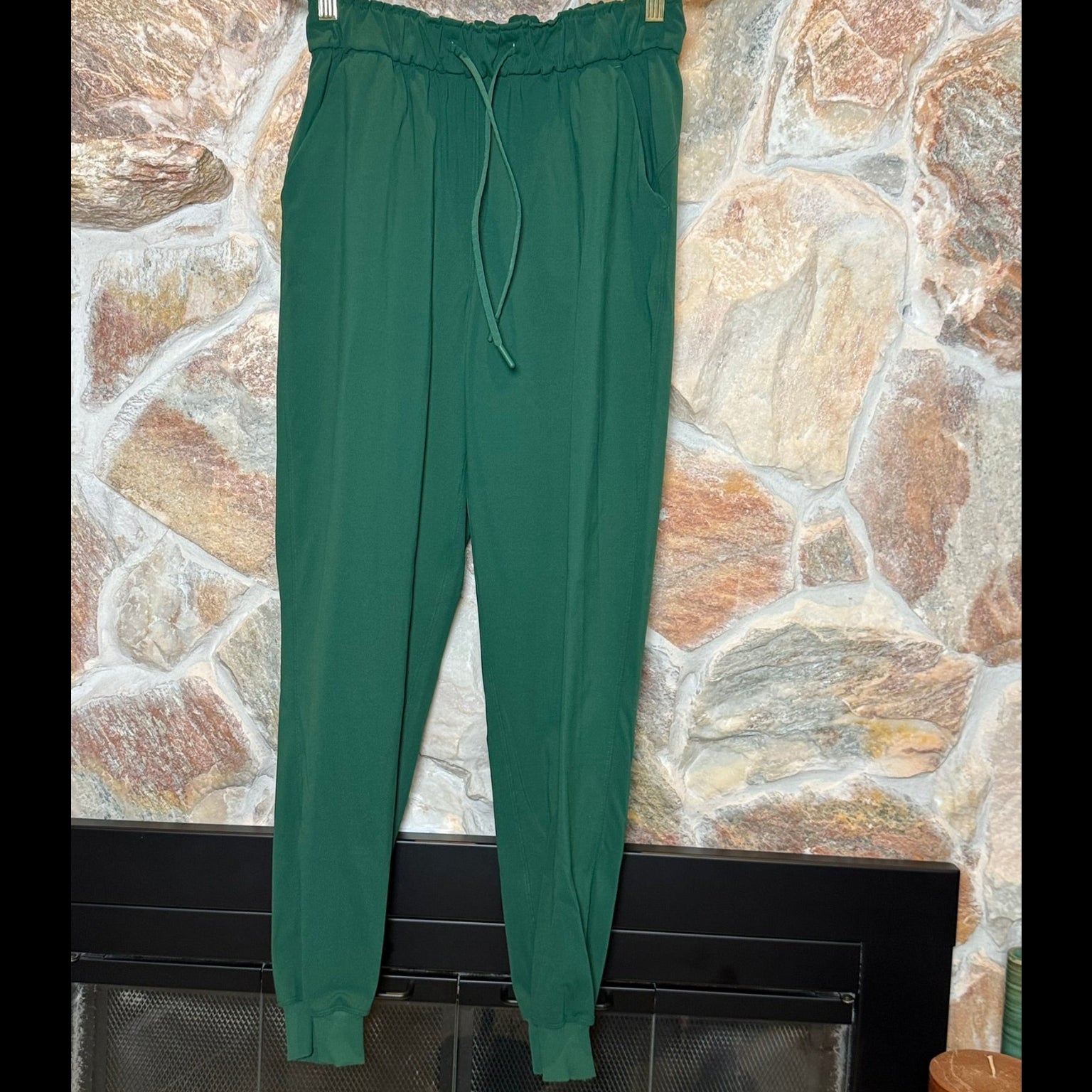 Lululemon Deep Emerald Green Joggers Size 6
