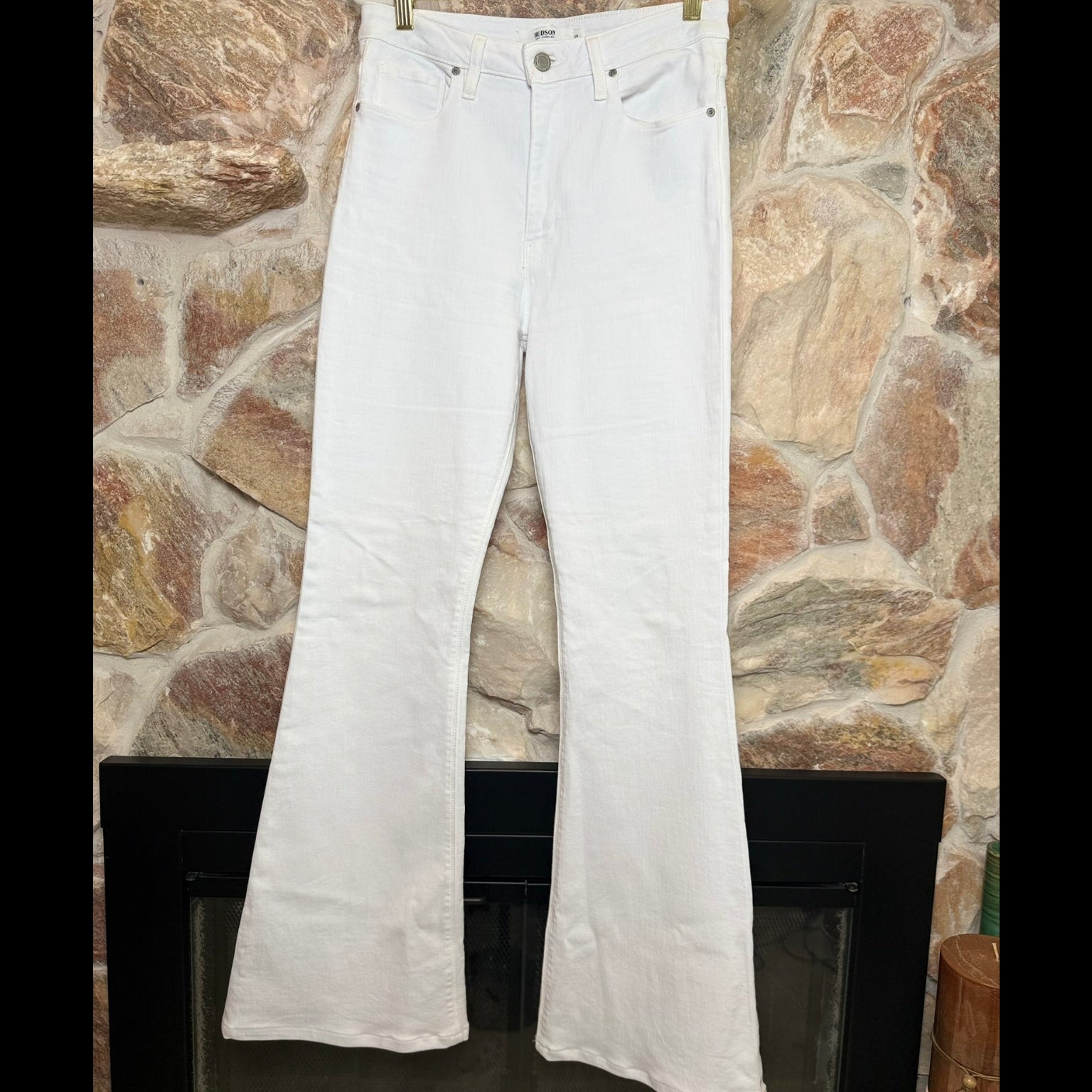 Hudson Holly High Rise White Flare Jeans Size 28