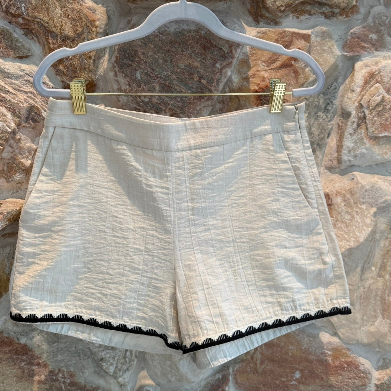 Zara Beige Textured High-Waisted Shorts w/trim Size Medium