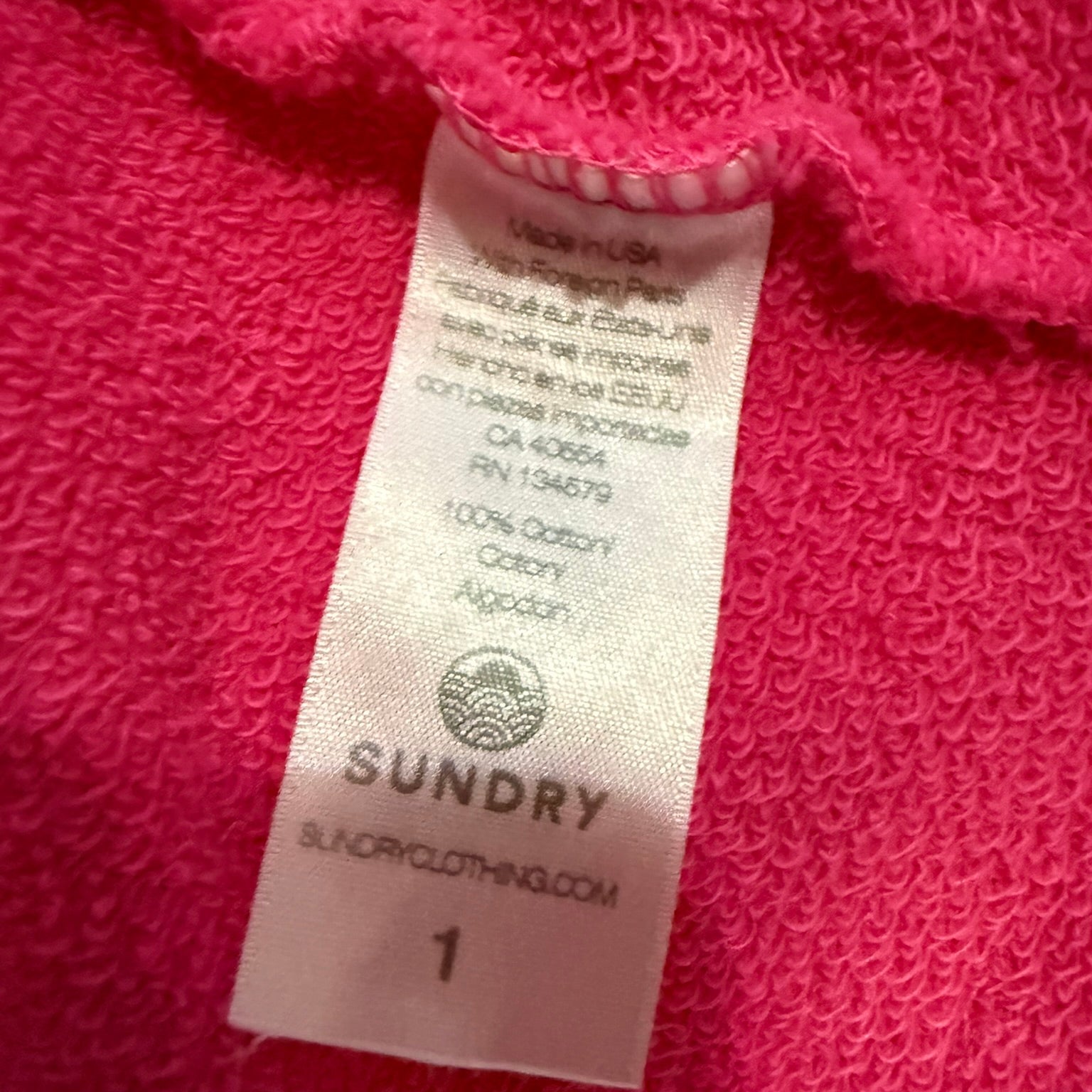 Sundry Hot Pink Sweat Shorts Size 1