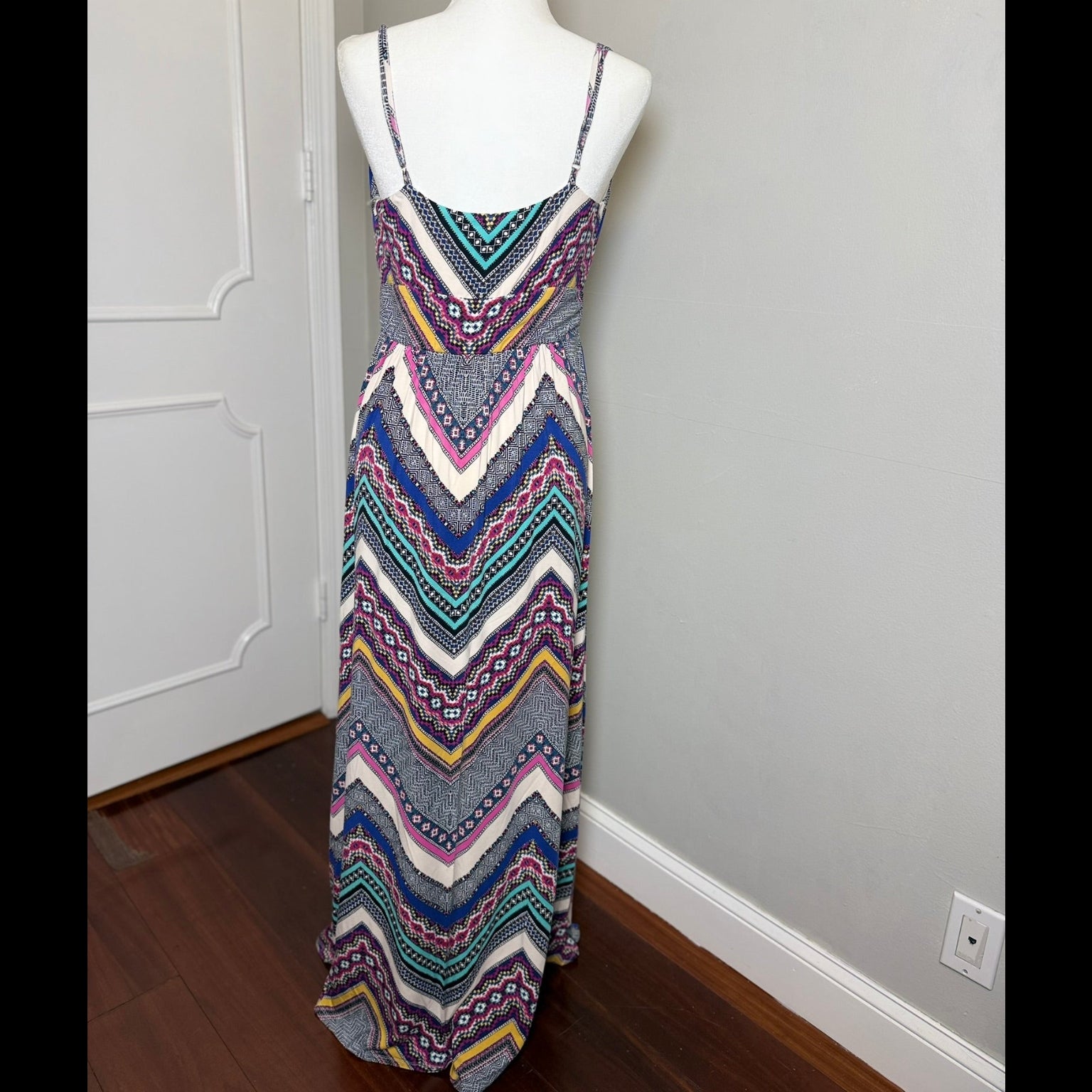 Tart Geometric Print Maxi Dress- Size Large