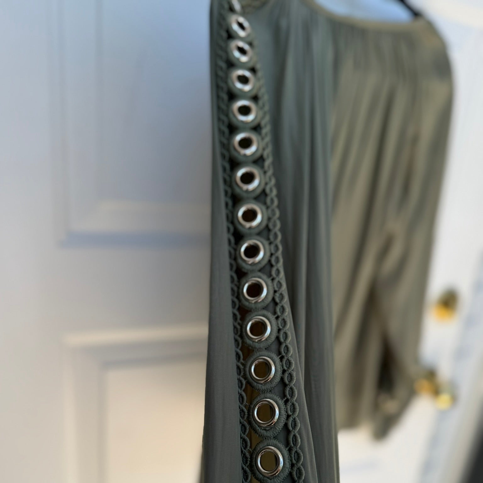 Ramy Brook Olive Grommet Detail Blouse Size Medium