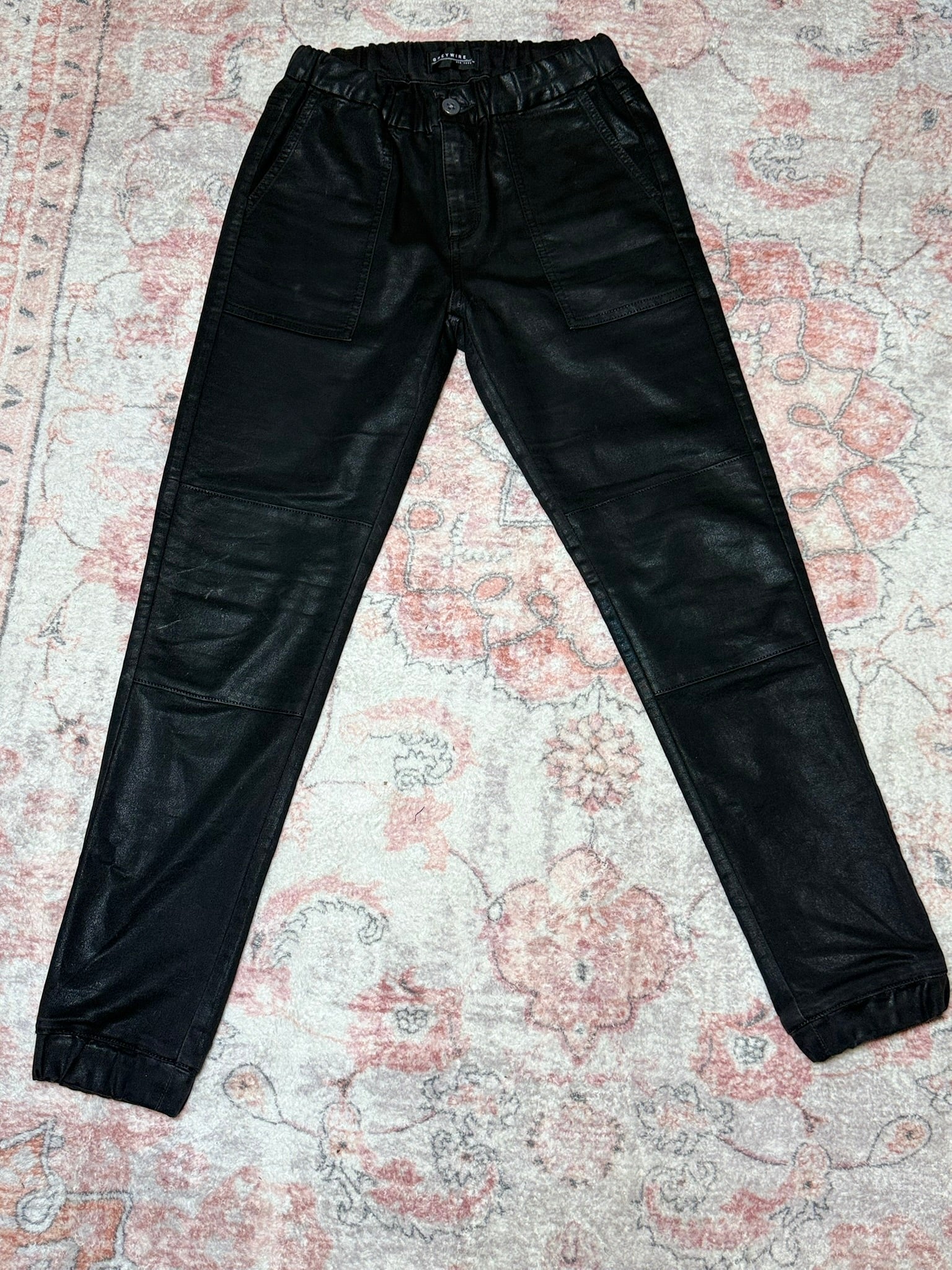 Greywire Coated Mid-Rise Jogger Pants Size 26