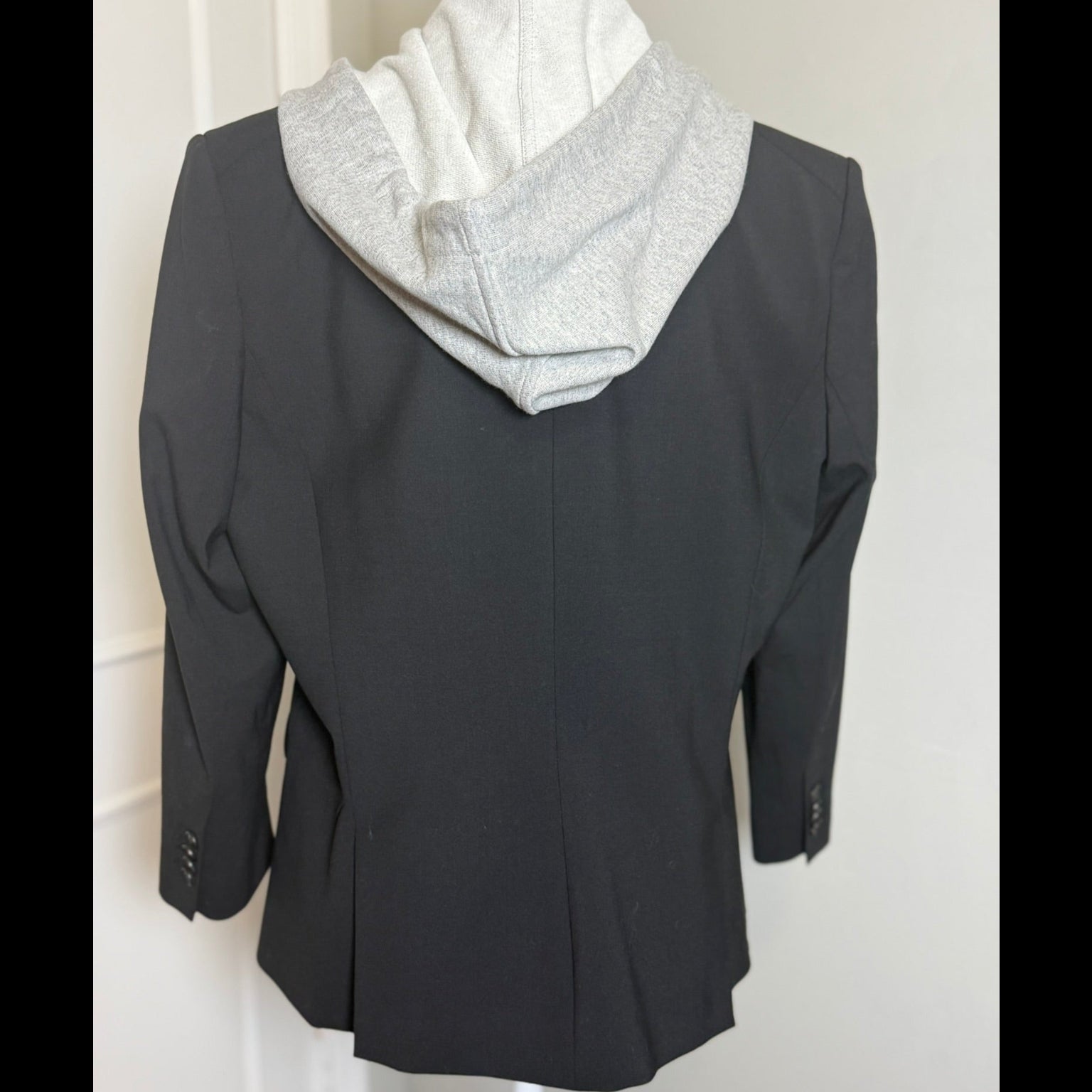 Veronica Beard Schoolboy Blazer with Hoodie Insert Size 16