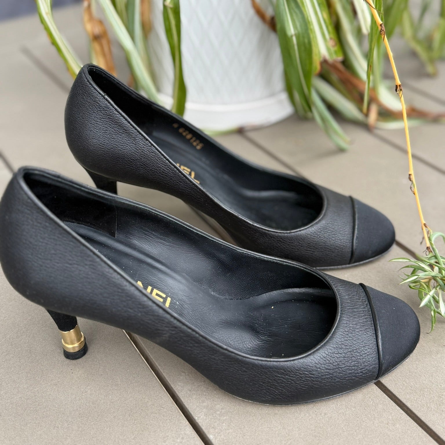 Chanel Cap-Toe Grained Leather Pumps Size 37.5