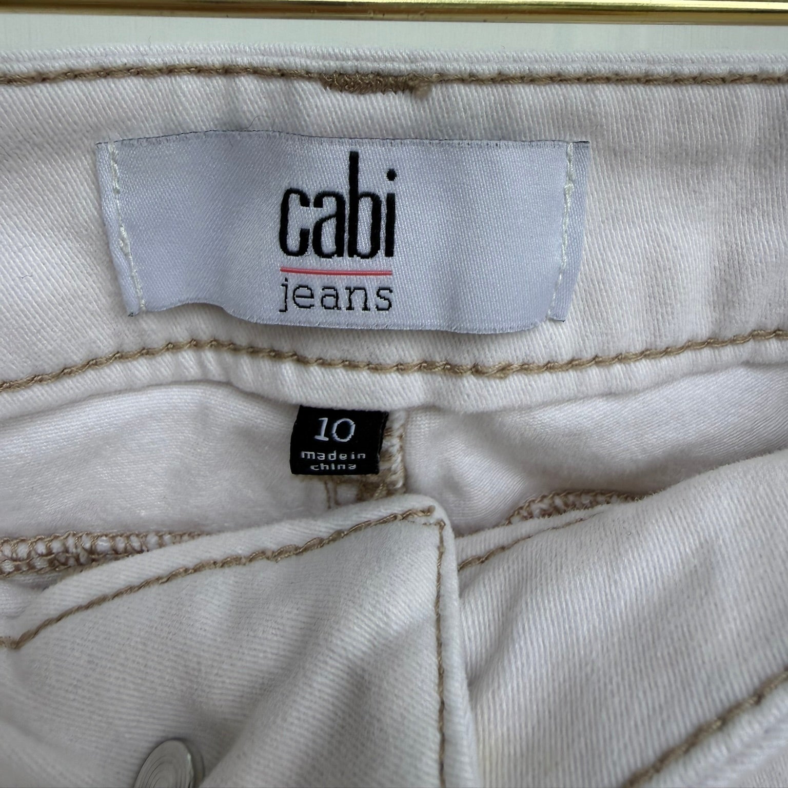 Cabi 5127 Boyfriend Shorts Cream Size 10