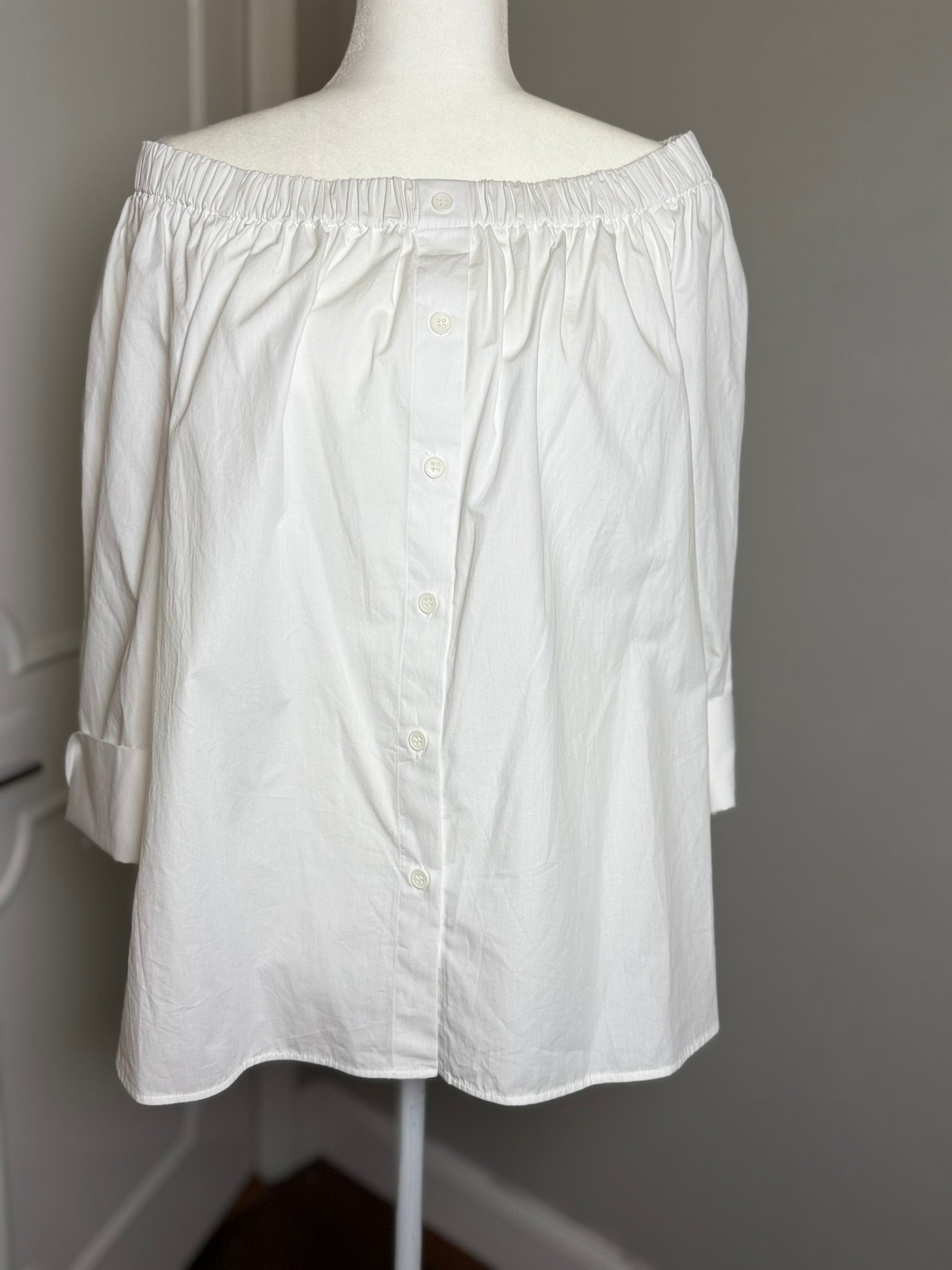 Zara White Off-the-Shoulder Button-Down Shirt Size Large