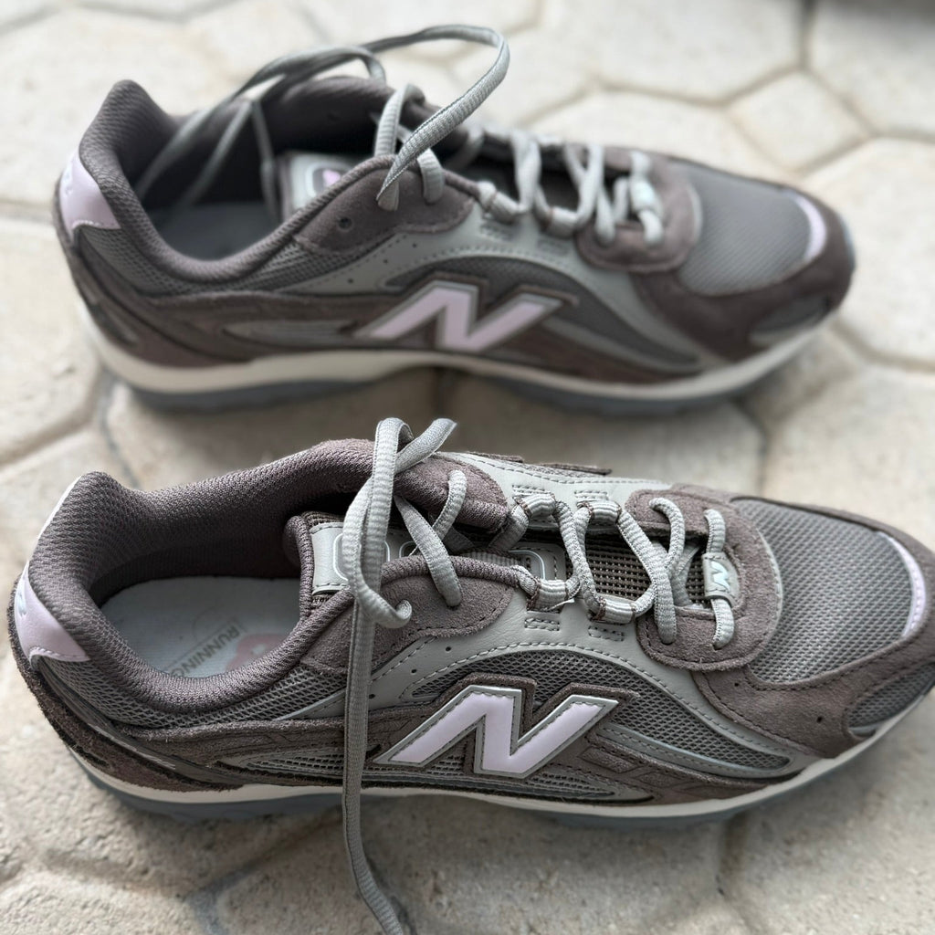 New Balance 204L Neutral Gray Sneakers Size 8.5