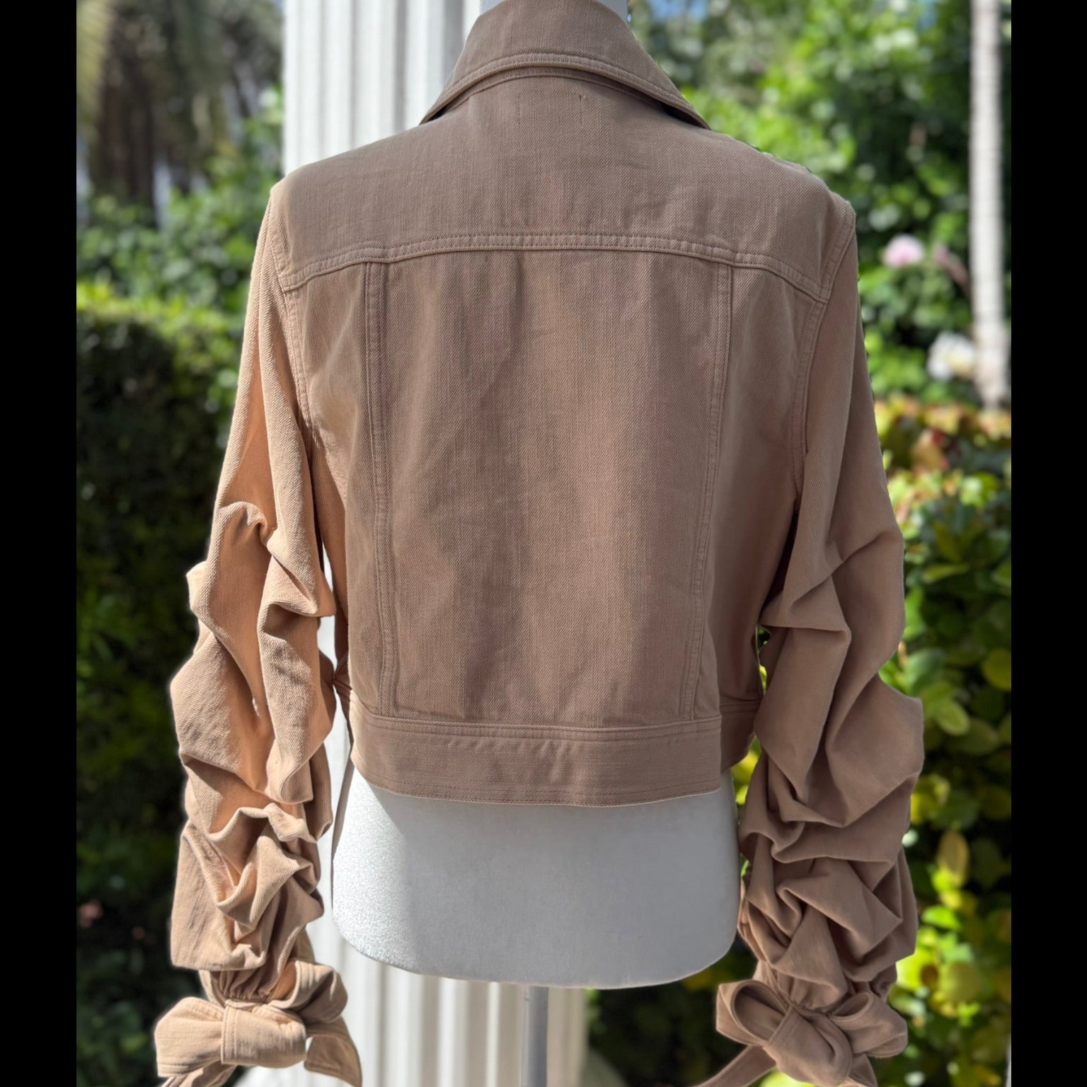 Alice & Olivia Jeans Ruched Sleeve Jacket Size Large