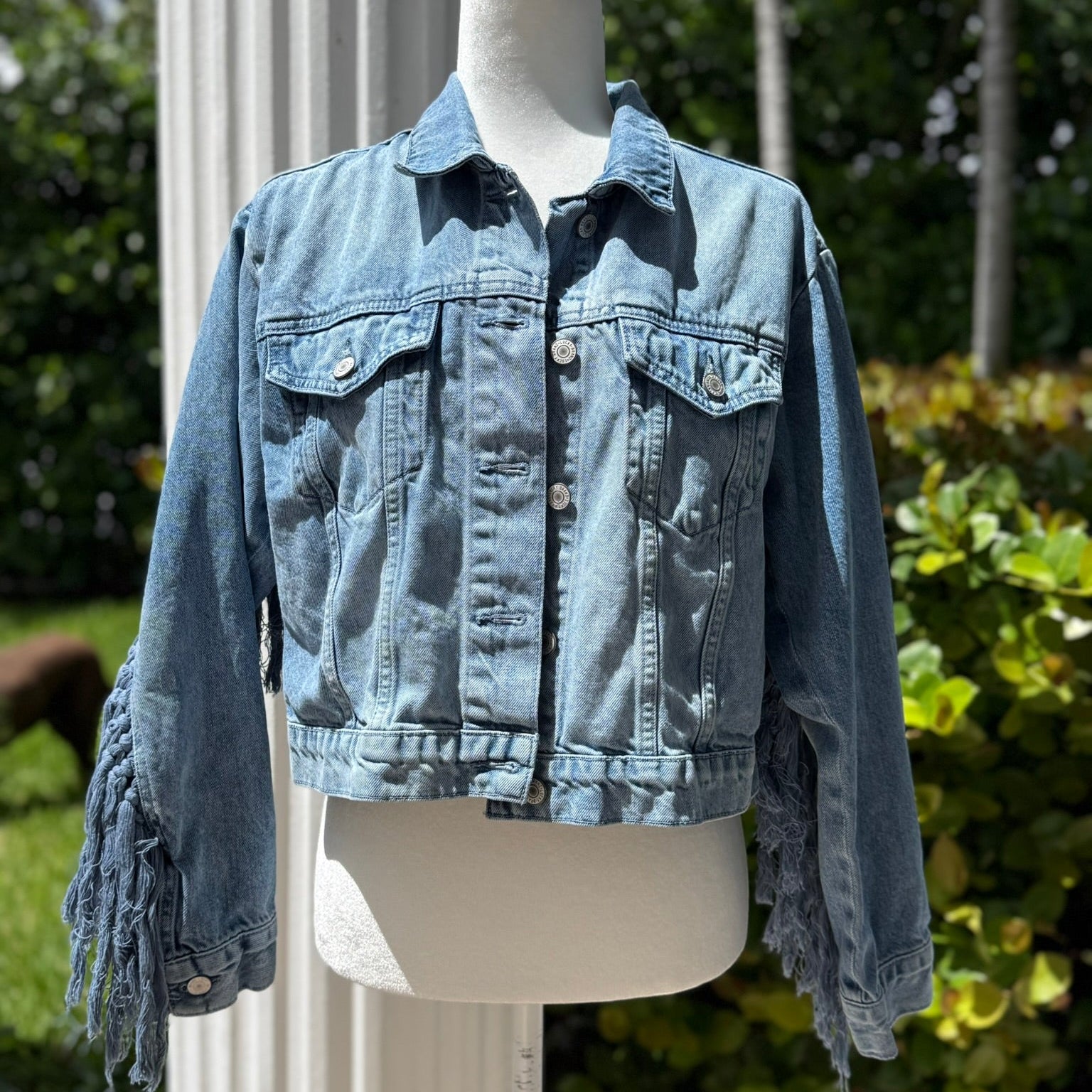 Lucky Brand Westival Fringe Crop Denim Jacket Size Small