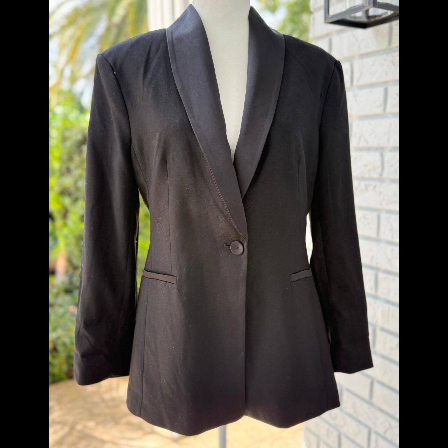 H&M Black Tuxedo Style Blazer Size Small