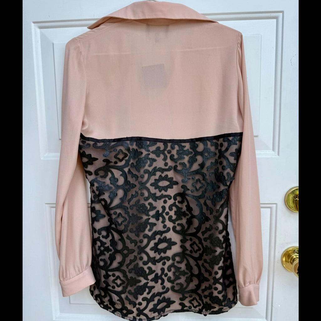 Atina Cristina Blush and Black Lace Blouse NWT Size XS