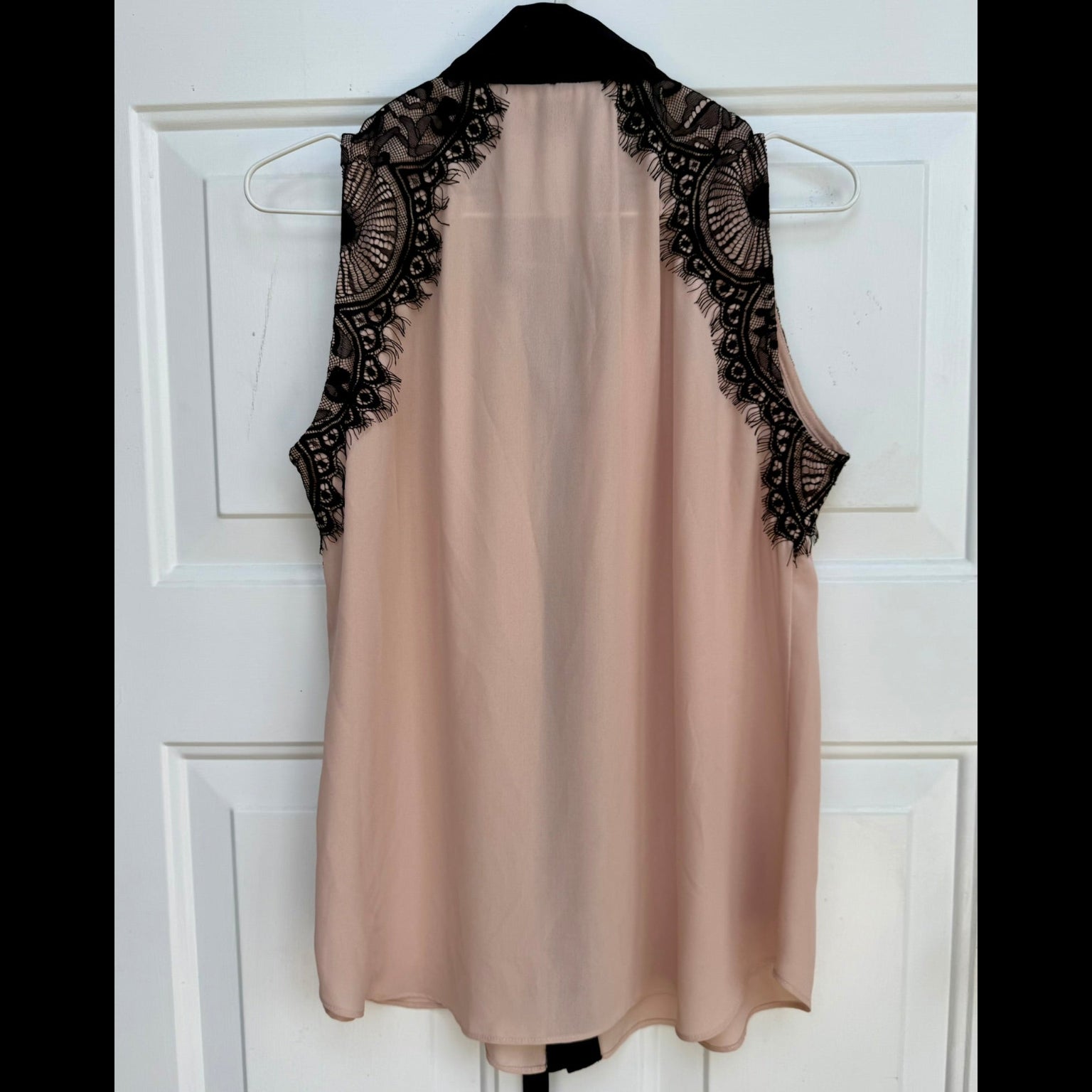 Atina Cristina Sleeveless Lace Trim Blouse NWT Size XS