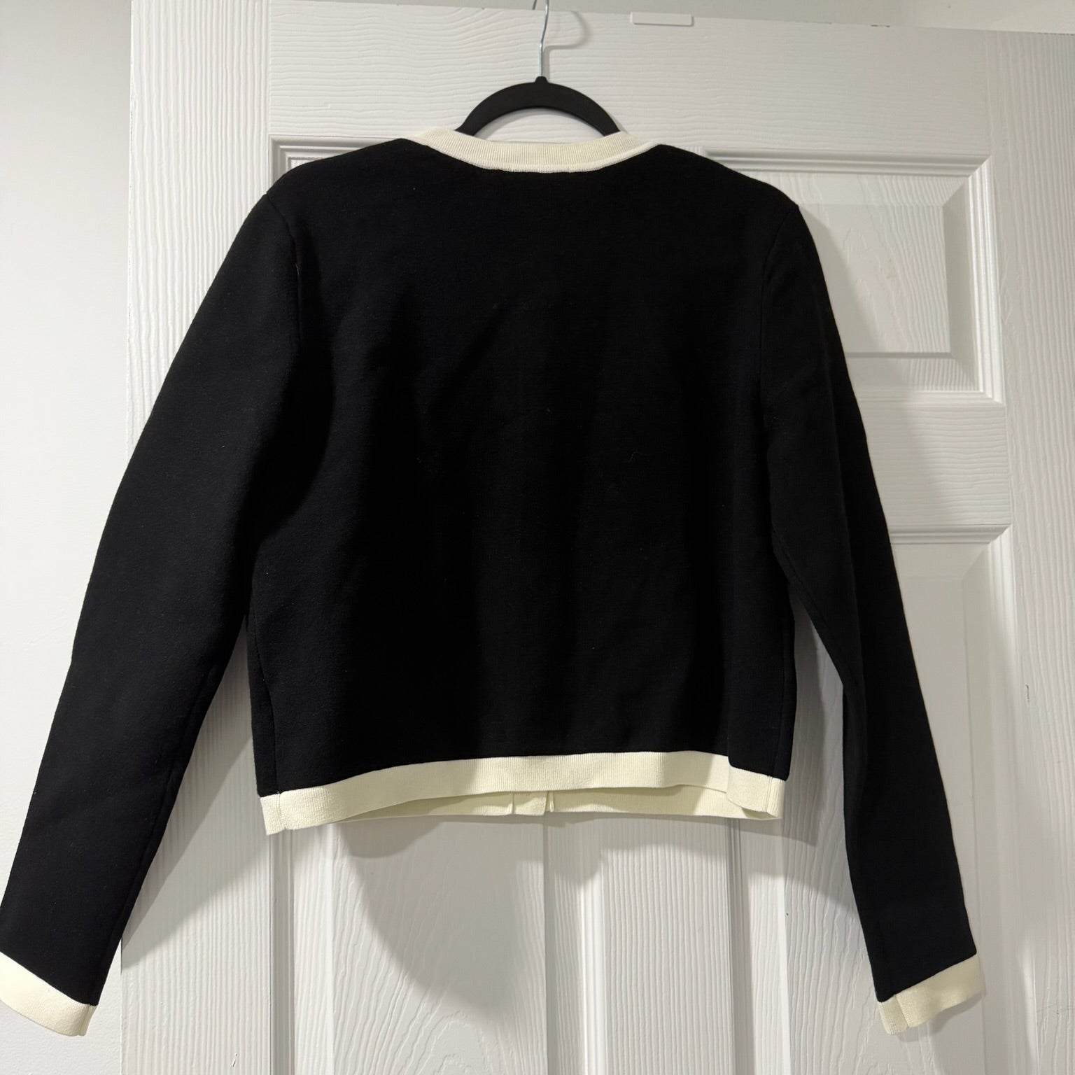 Babaton (Aritzia) Contrast Black with White Trim Knit Cardigan Size M