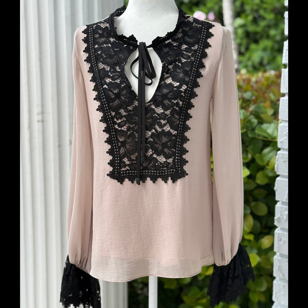 Analili Blush Pink Lace Trim Blouse NWT Size XS
