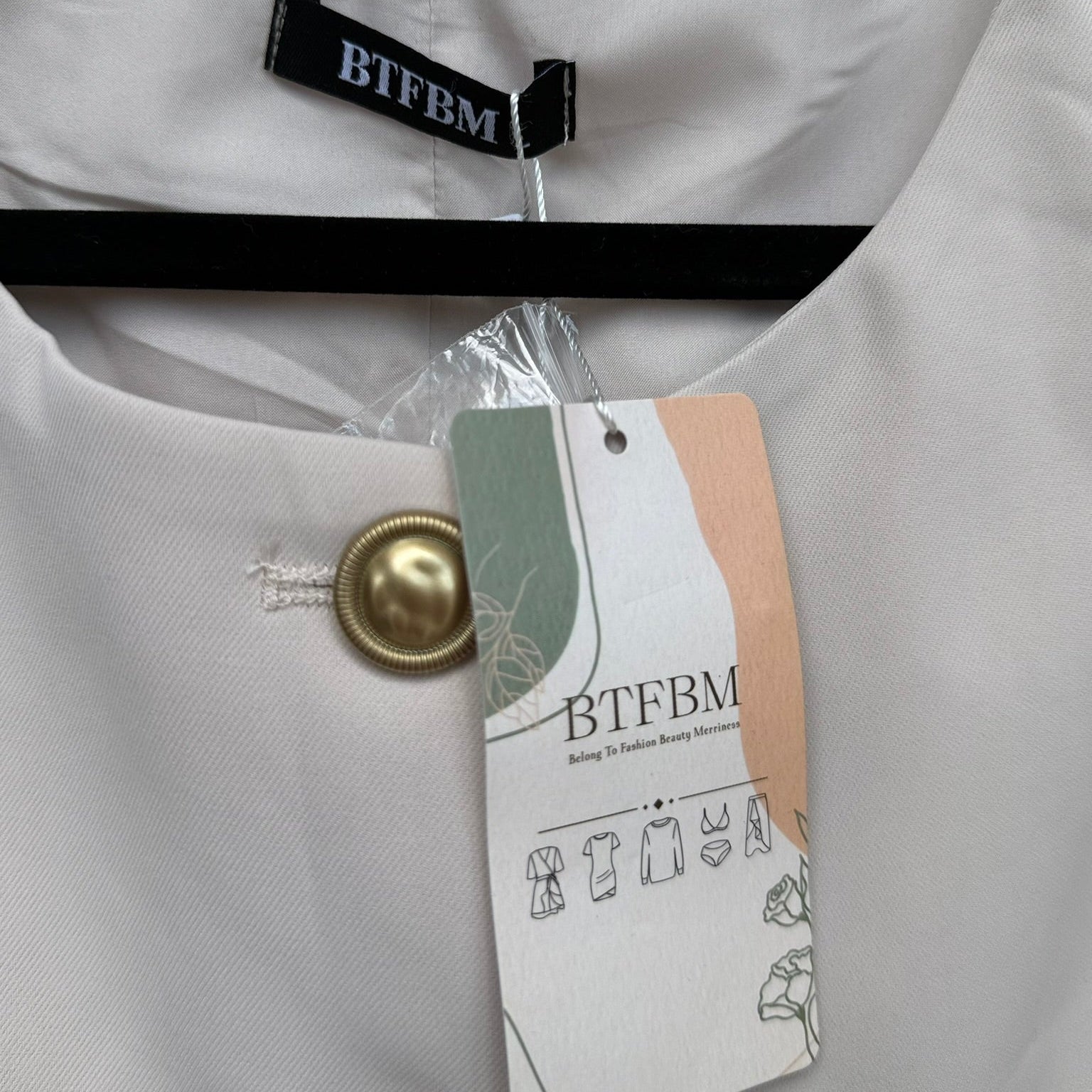 Beige Tailored Sleeveless Button-Down Vest Size XL
