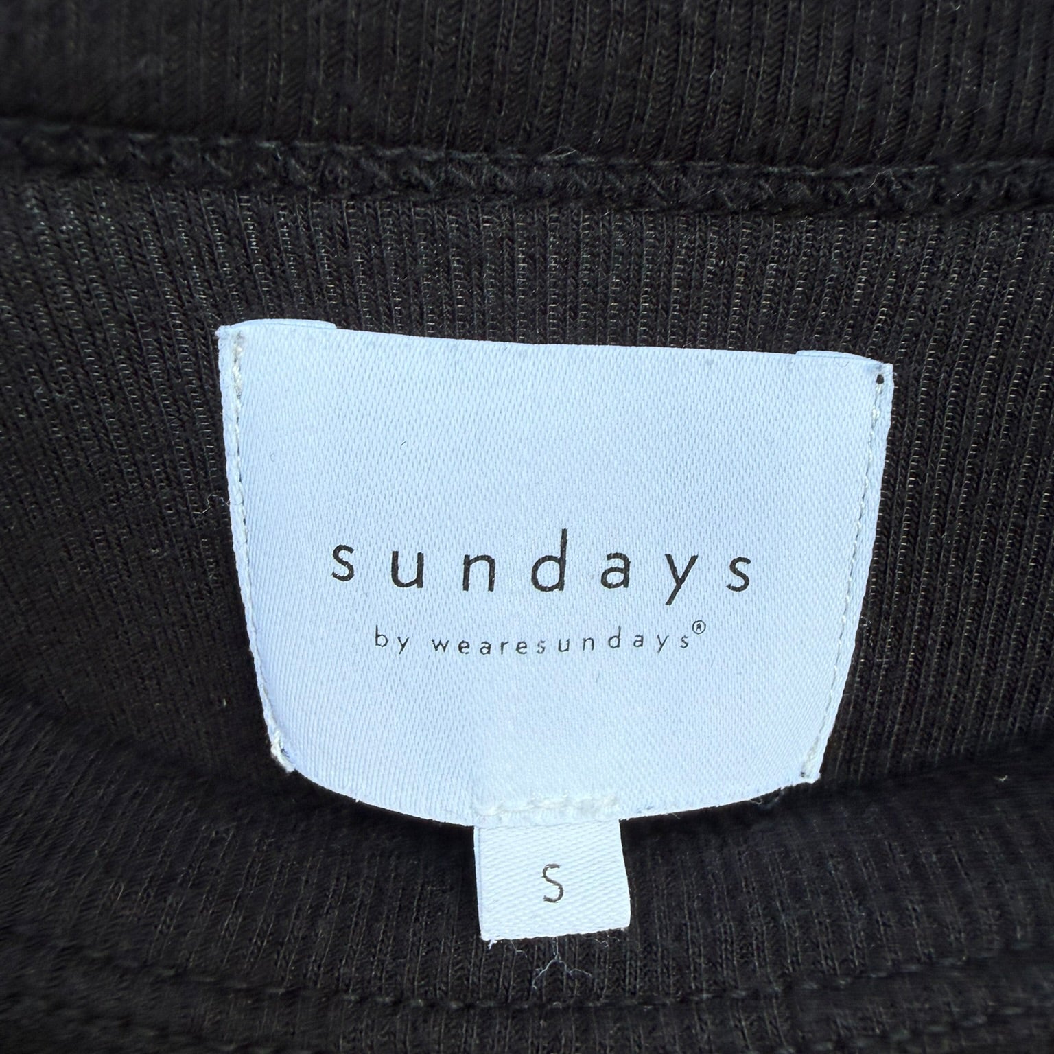 Sundays Ribbed Flutter Sleeve Crop Top Size Small