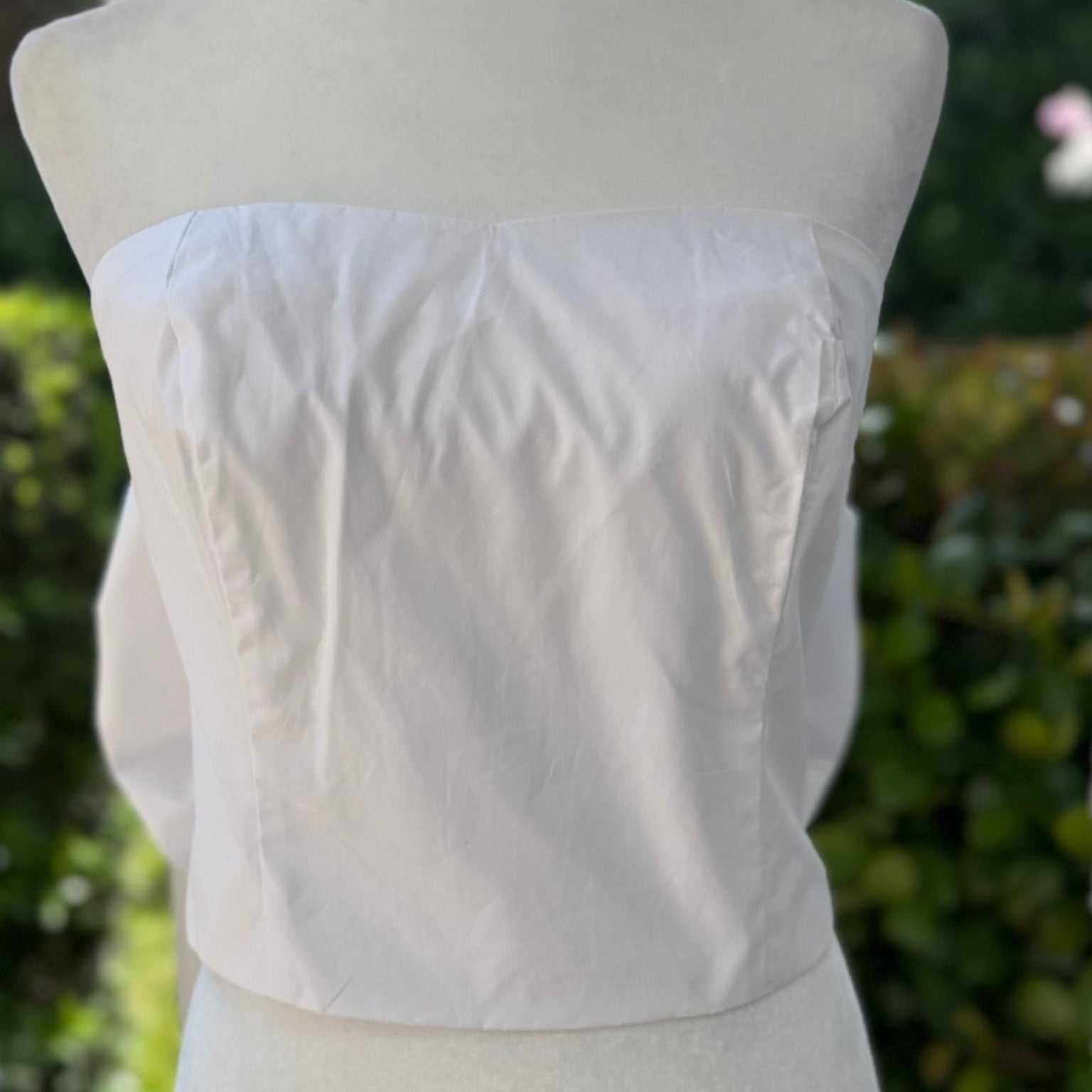 Olivaceous White Bow-Back Strapless Top Size Medium