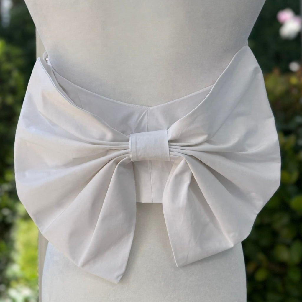 Olivaceous White Bow-Back Strapless Top Size Medium