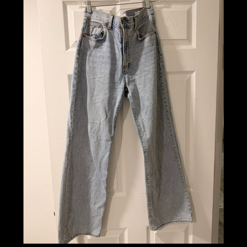 Denim Forum Farrah High Rise Wide Leg Jeans – Light Wash, Size 26
